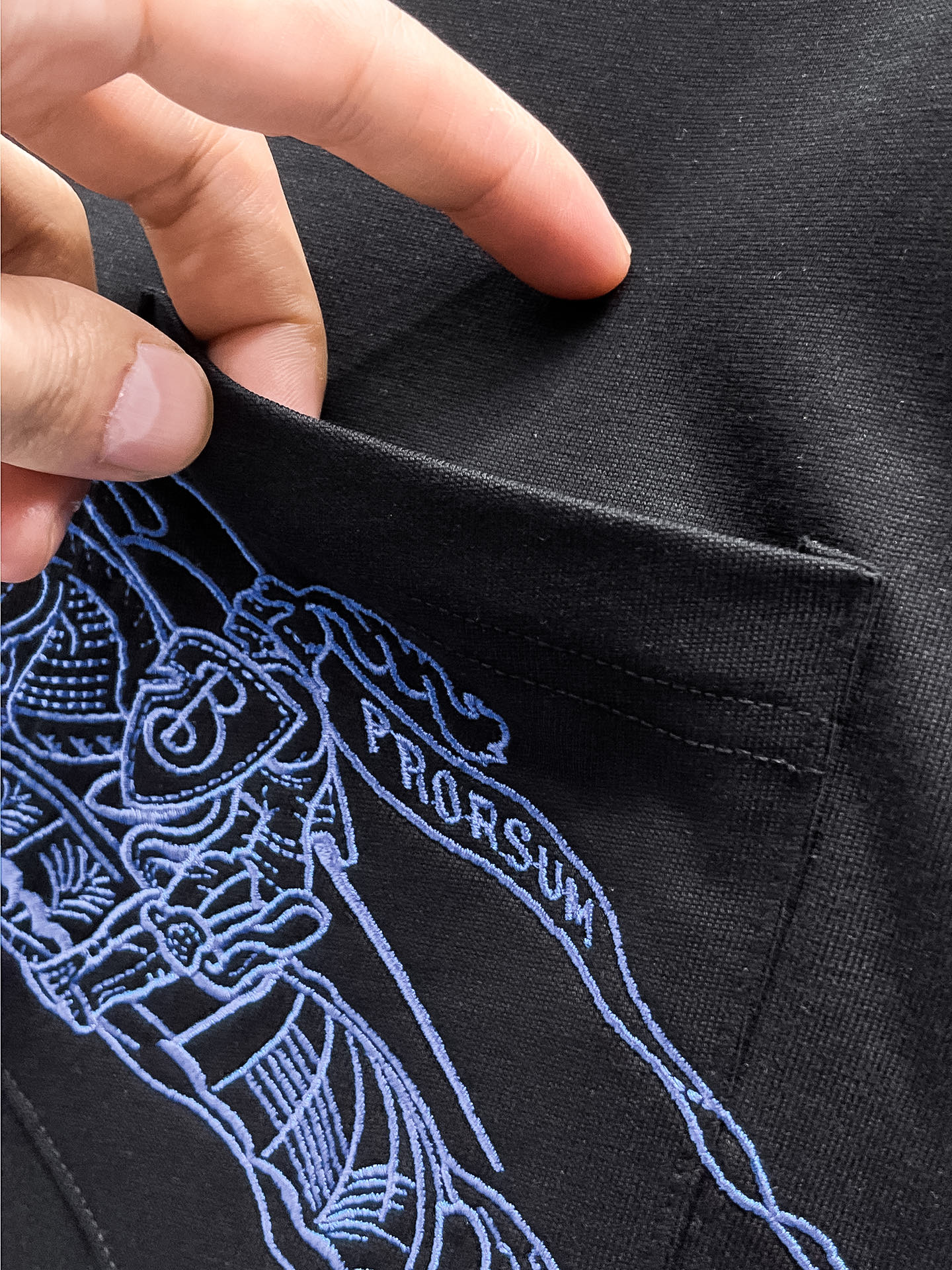 Burberry Summer Short Sleeve T-Shirt - Unique Art Series, Comfortable Cotton 5 i1750041162076 1844 0 3