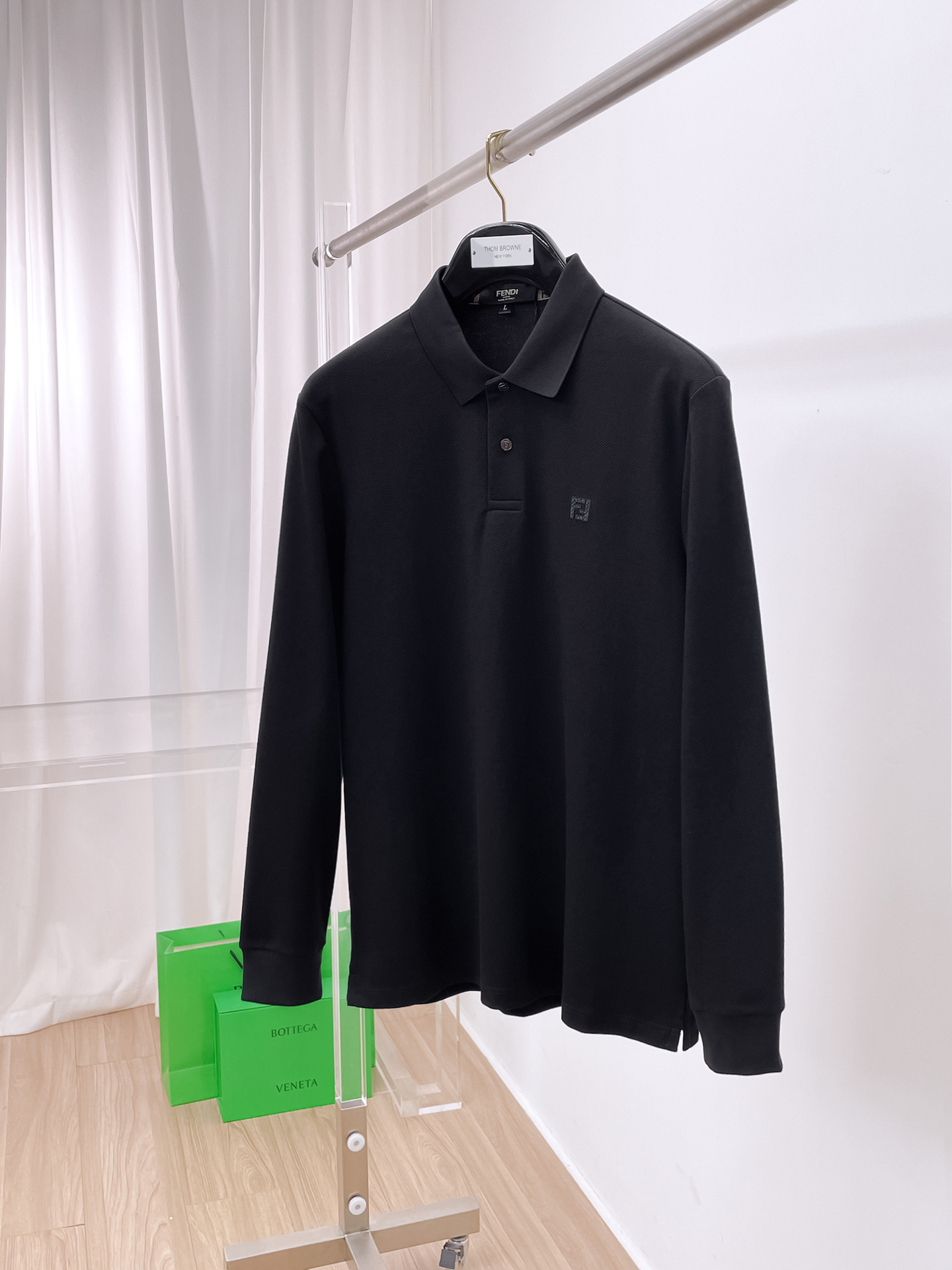 NO:527331,Fendi Xinjiang long velvet cotton soft and comfortable autumn and winter limited long-sleeved Polo series -,,fendi,alexander wang19860909芬迪 新疆长绒棉 柔软舒适 秋冬限量款长袖Polo系列 -,,fendi,alexander wang,Men's clothing