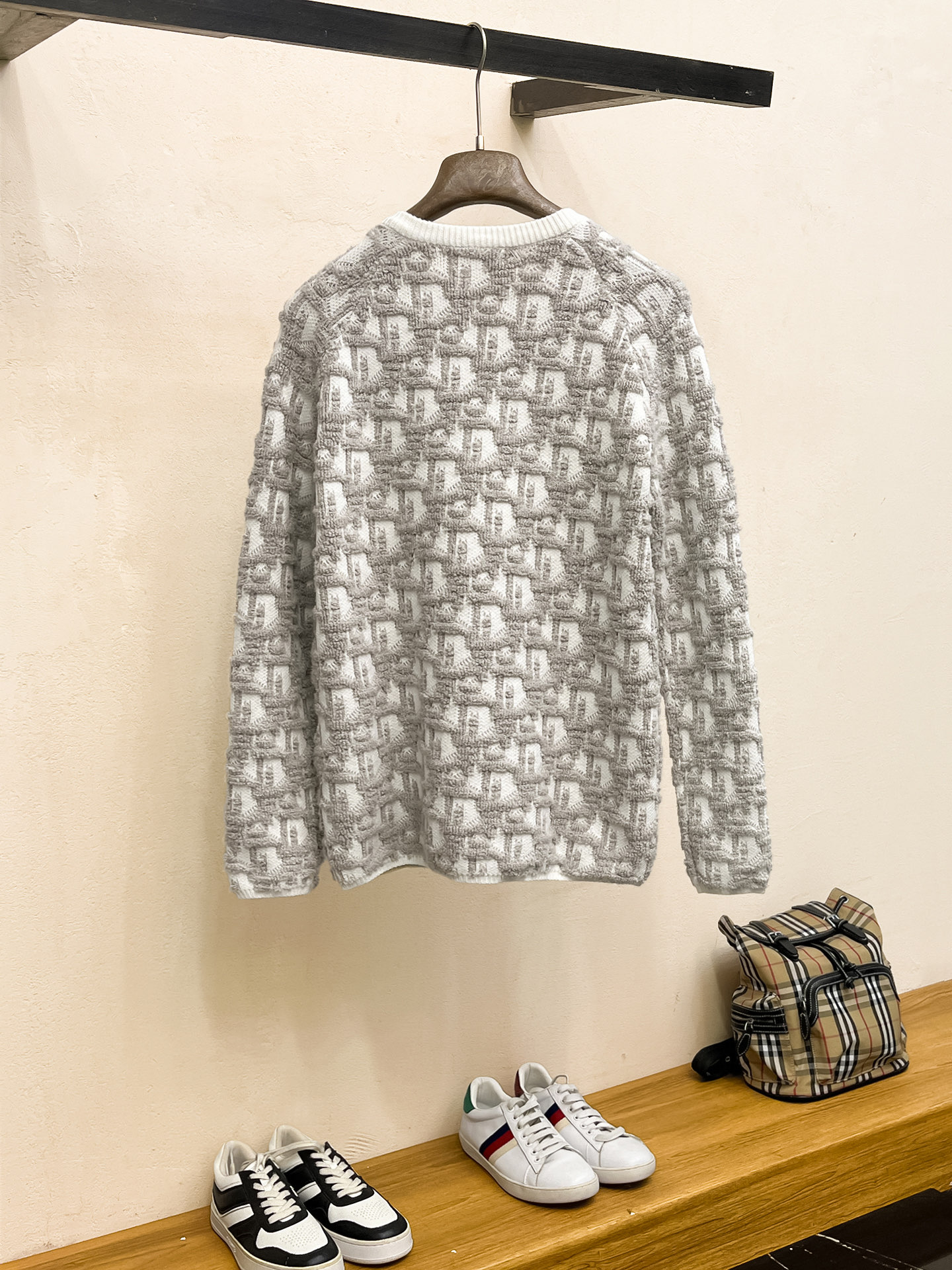 Dior 25SS Jacquard Knit Zip-Up Cardigan Jacket - Modern & Stylish 9 i1756428077643 6173 0 7