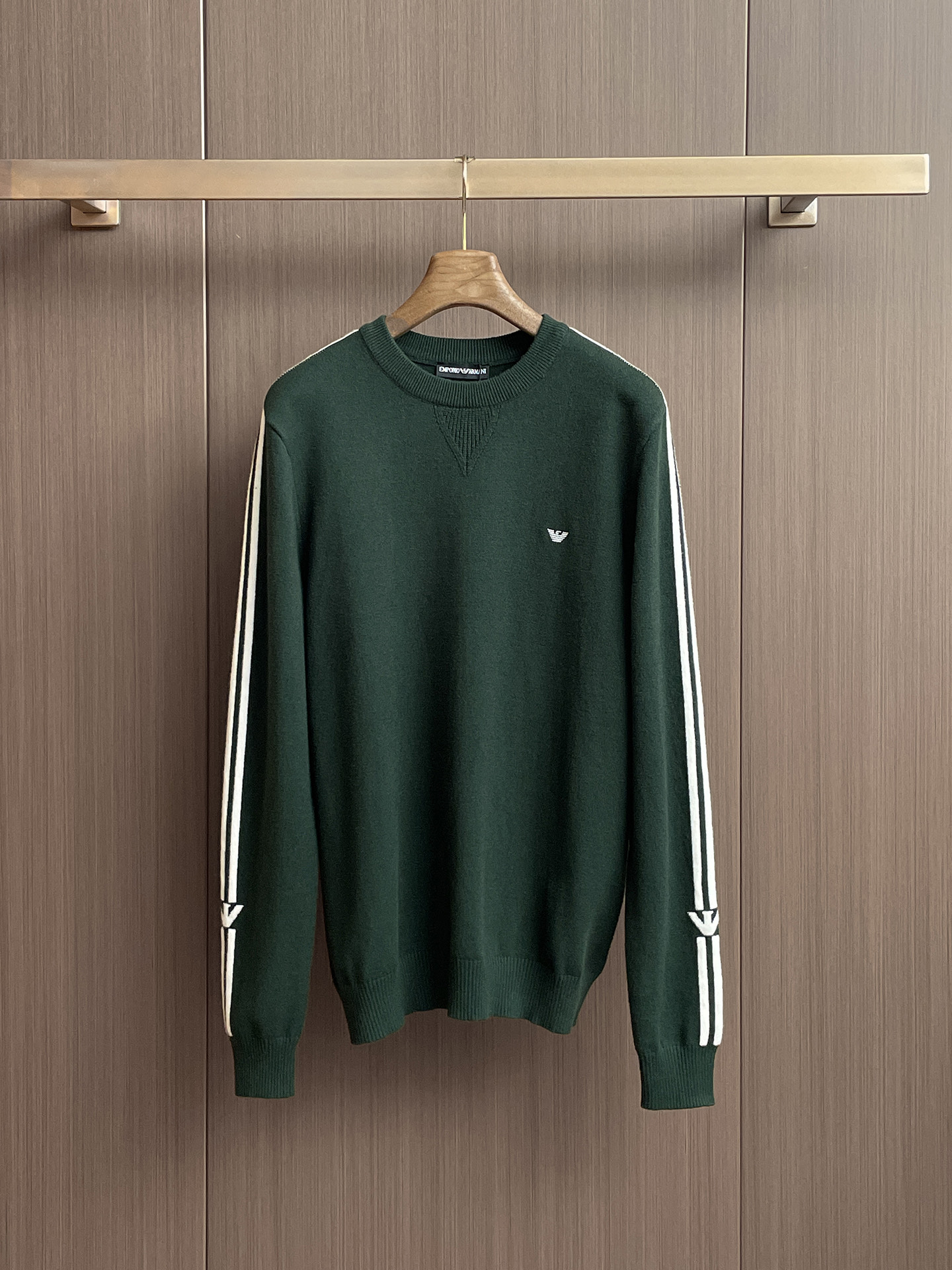 _d-u9smErukmu_oYgNw5V-ZzNFLNySgxVazGwG2A