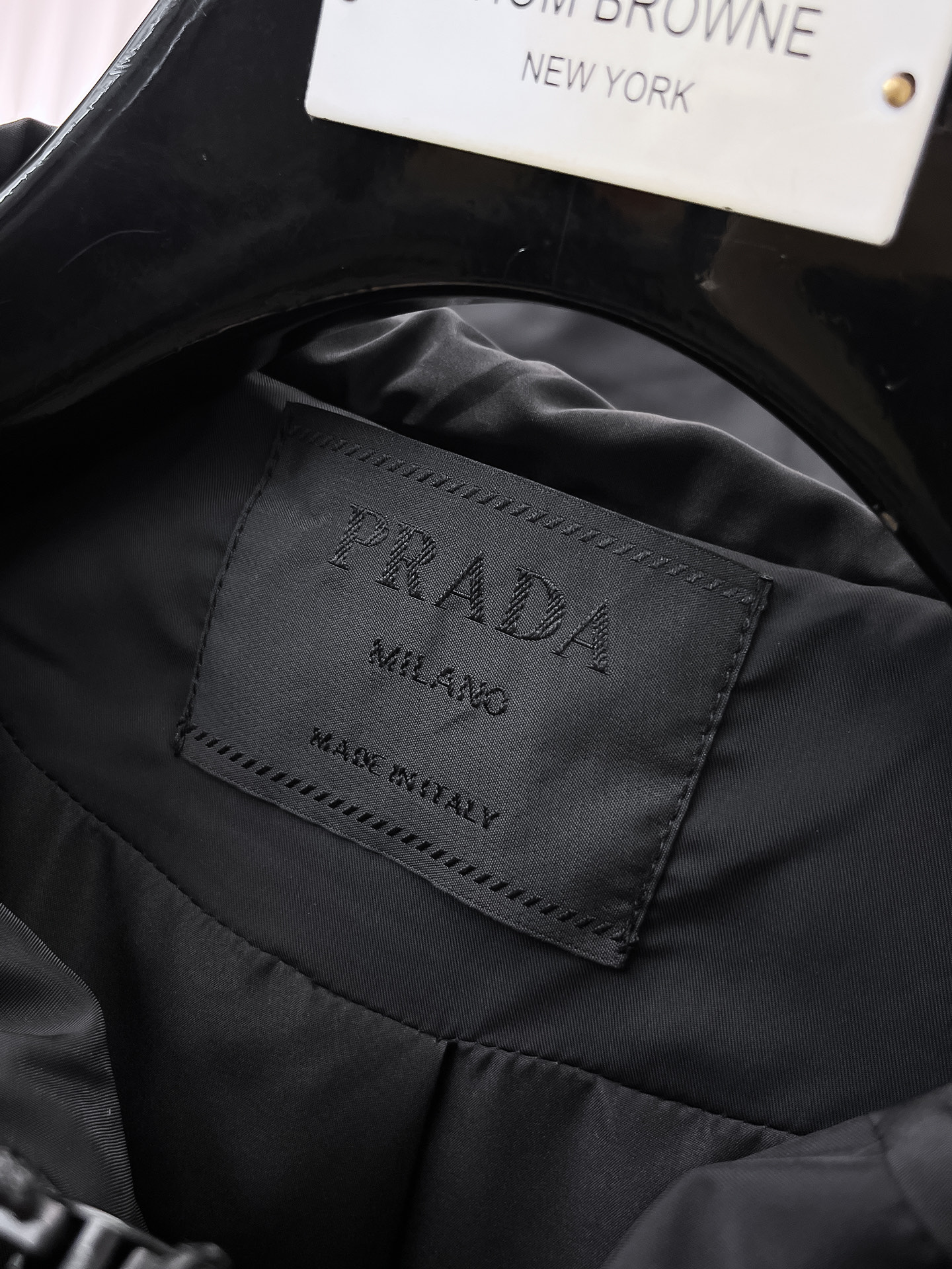 Prada 2025 Full-Logo Zip-Up Jacket: Crafted with Premium Materials 6 i1756948947213 3626 0 4