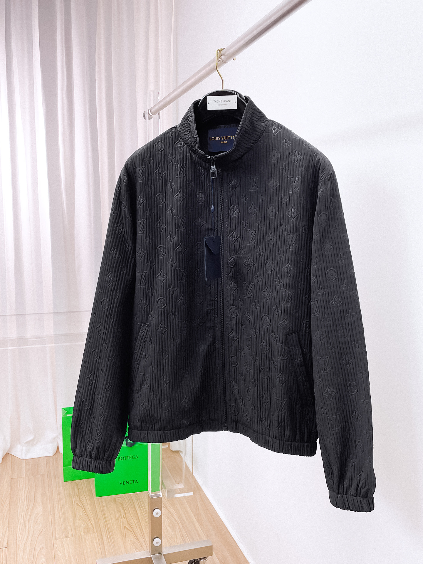Louis Vuitton 2025 Fall/Winter Monogram Zip-Up Jacket - Luxurious & Stylish