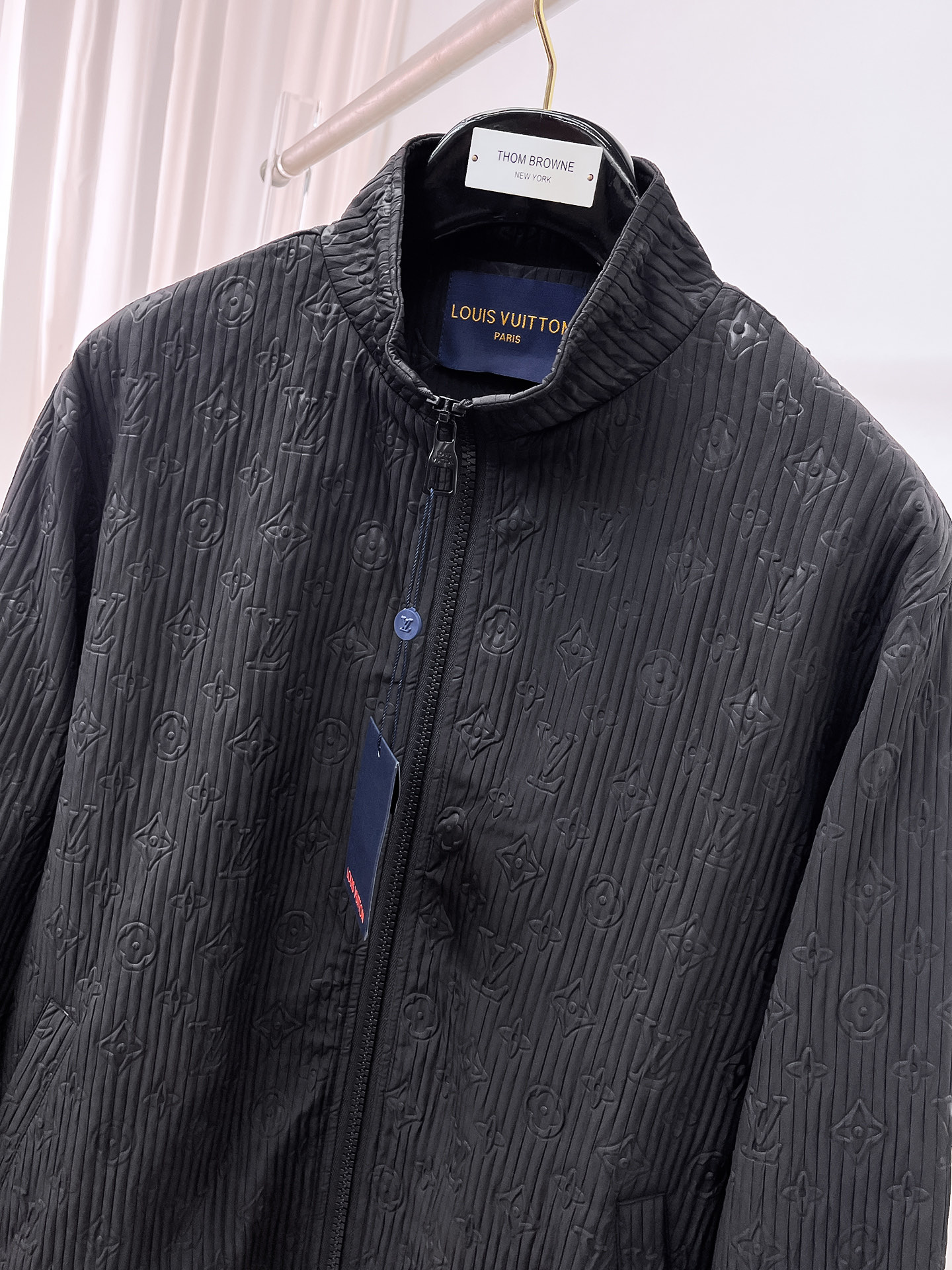 Louis Vuitton 2025 Fall/Winter Monogram Zip-Up Jacket - Luxurious & Stylish 3 i1756949012530 6037 0 1