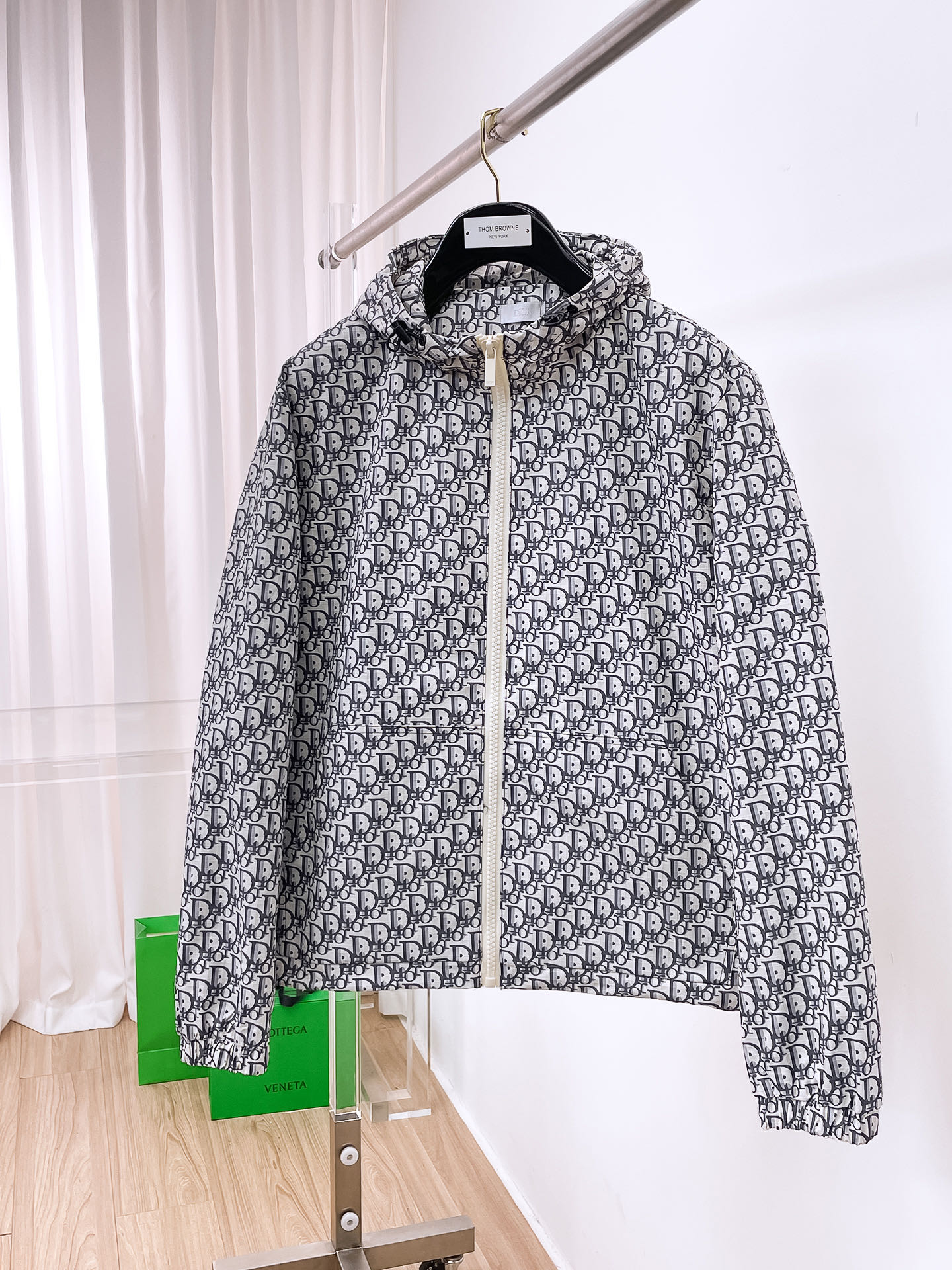 Dior 2025 Fall/Winter Jacket with All-Over Logo Print and Zipper Details