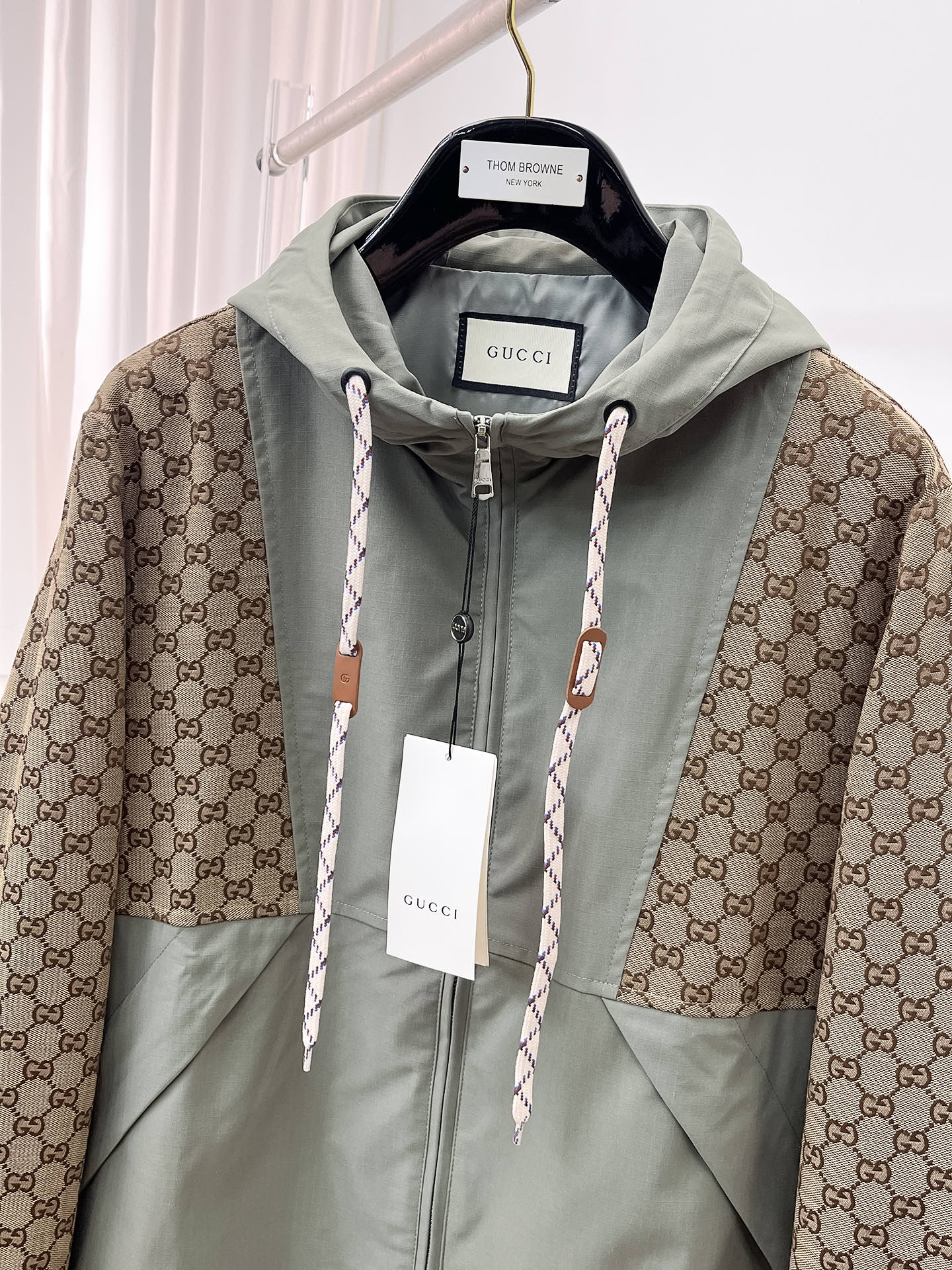 Gucci 2025 Fall/Winter Jacket - Full Logo Print, Original Design, Premium Fabric 3 i1756949219606 3451 0 1