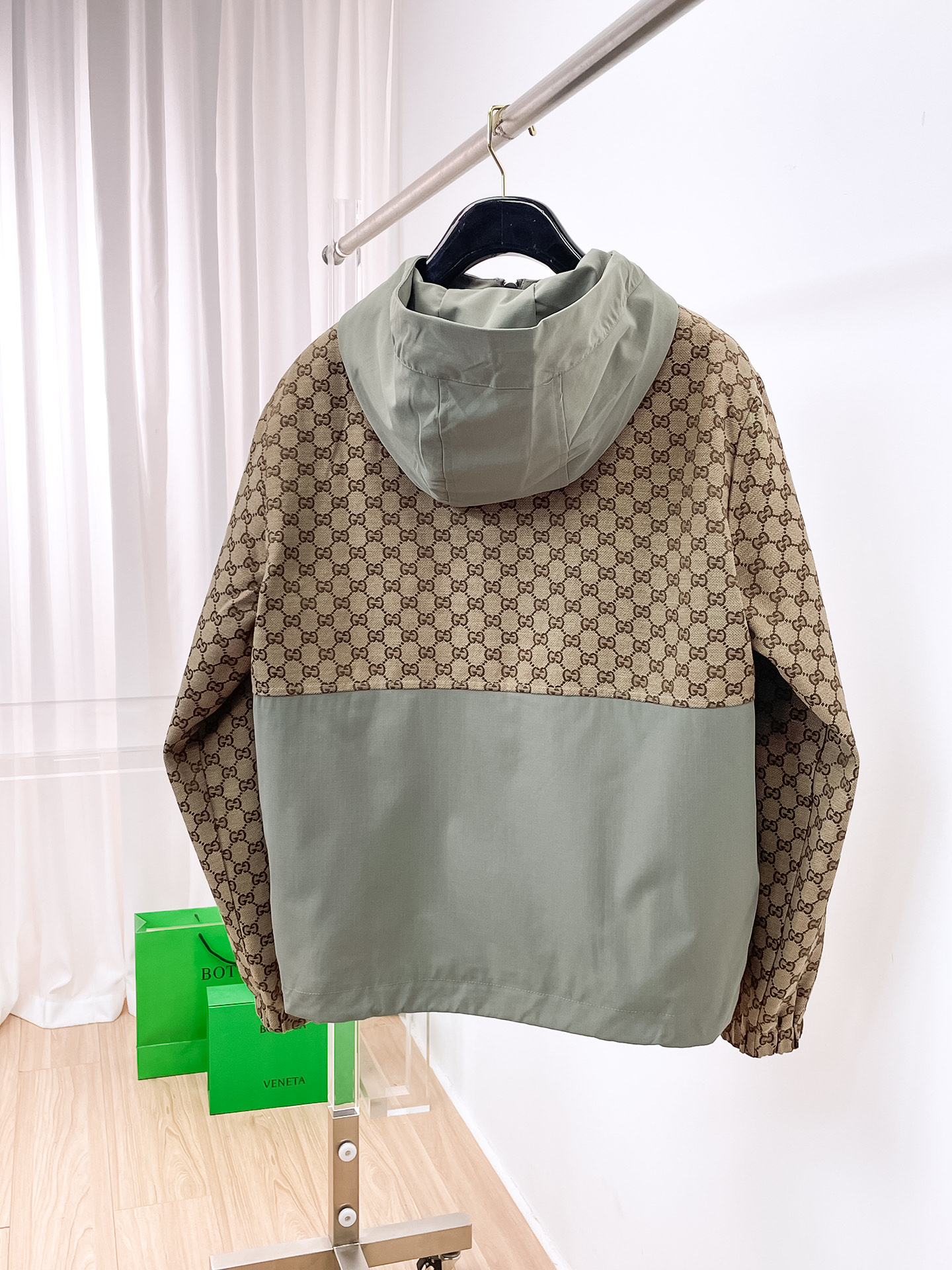 Gucci 2025 Fall/Winter Jacket - Full Logo Print, Original Design, Premium Fabric 10 i1756949221233 1236 0 8