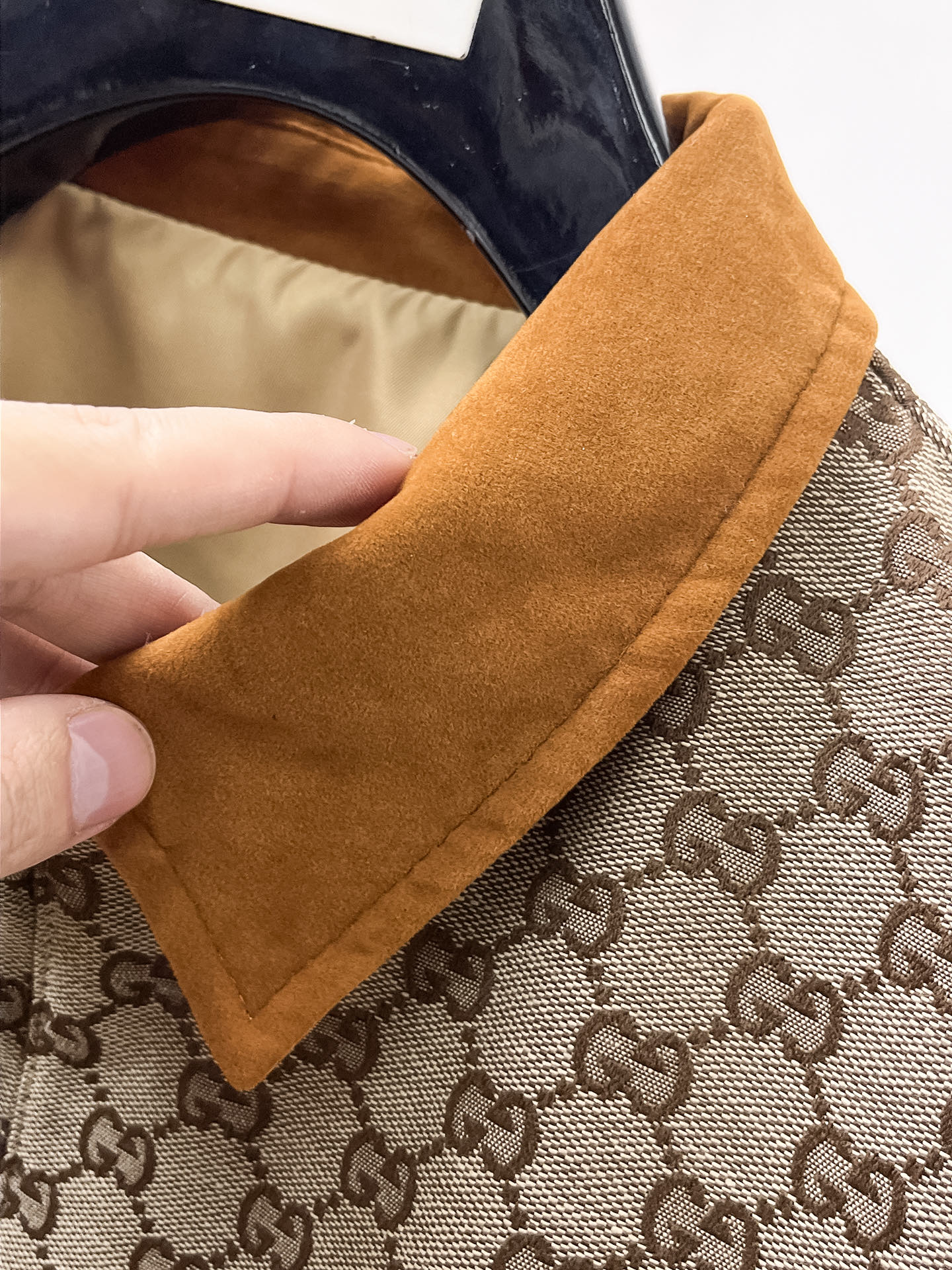 Gucci 2025 Fall/Winter Jacket, Top Quality, Full Logo Print, Metal Zipper 5 i1756949343497 8909 0 3