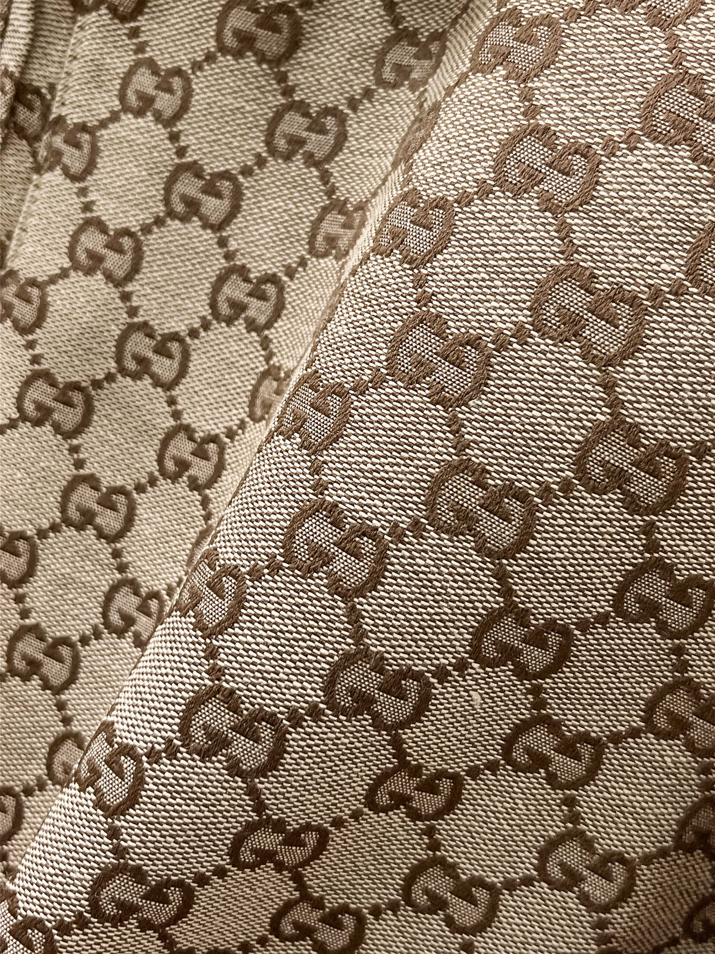 Gucci 2025 Fall/Winter Jacket, Top Quality, Full Logo Print, Metal Zipper 6 i1756949346436 1912 0 4