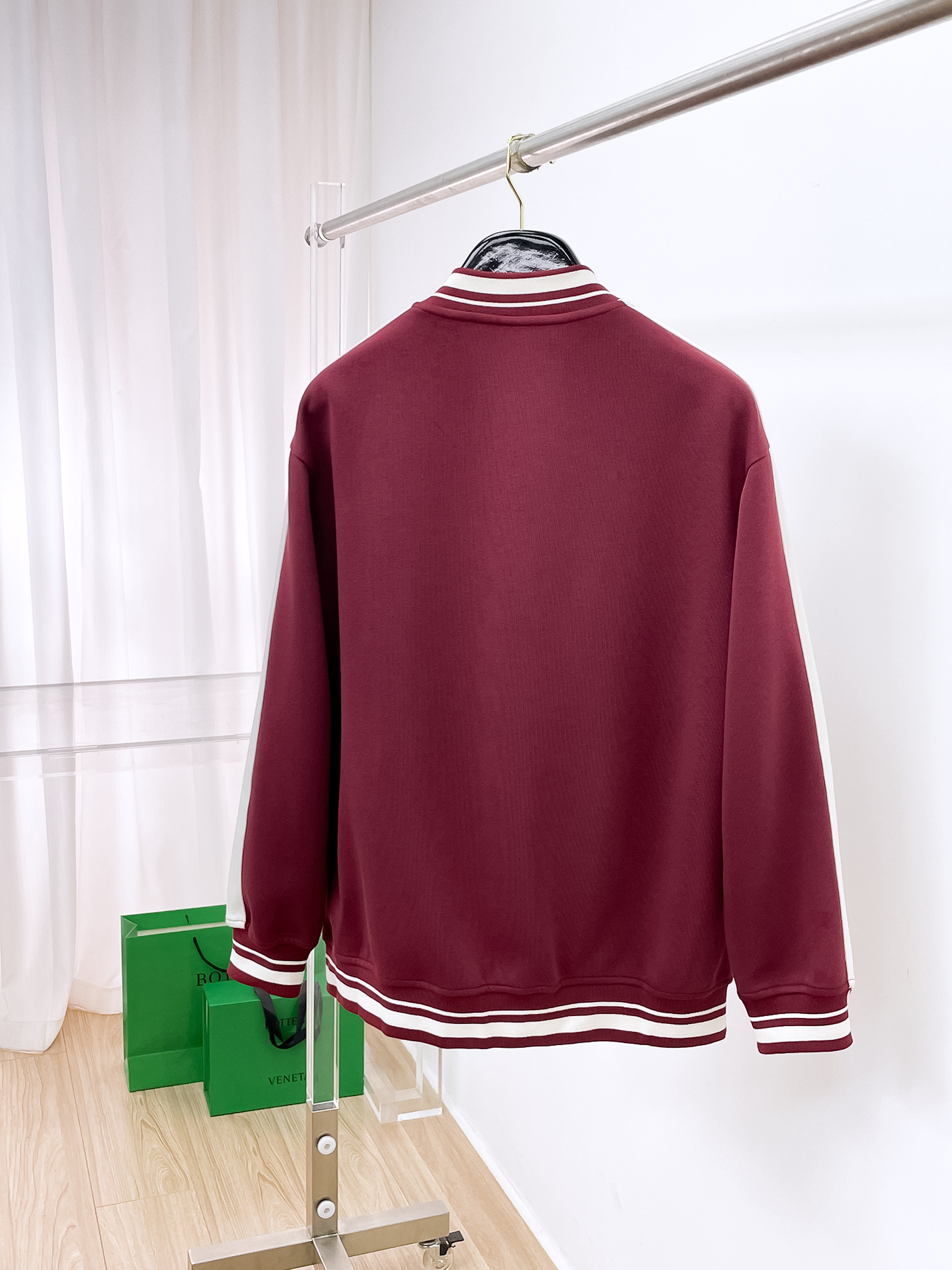 PLV 25ss早秋【新品】夹克外套爆款 秋冬专柜新款休闲时尚夹克外套！超前卫设计风格 细腻舒适 穿着非