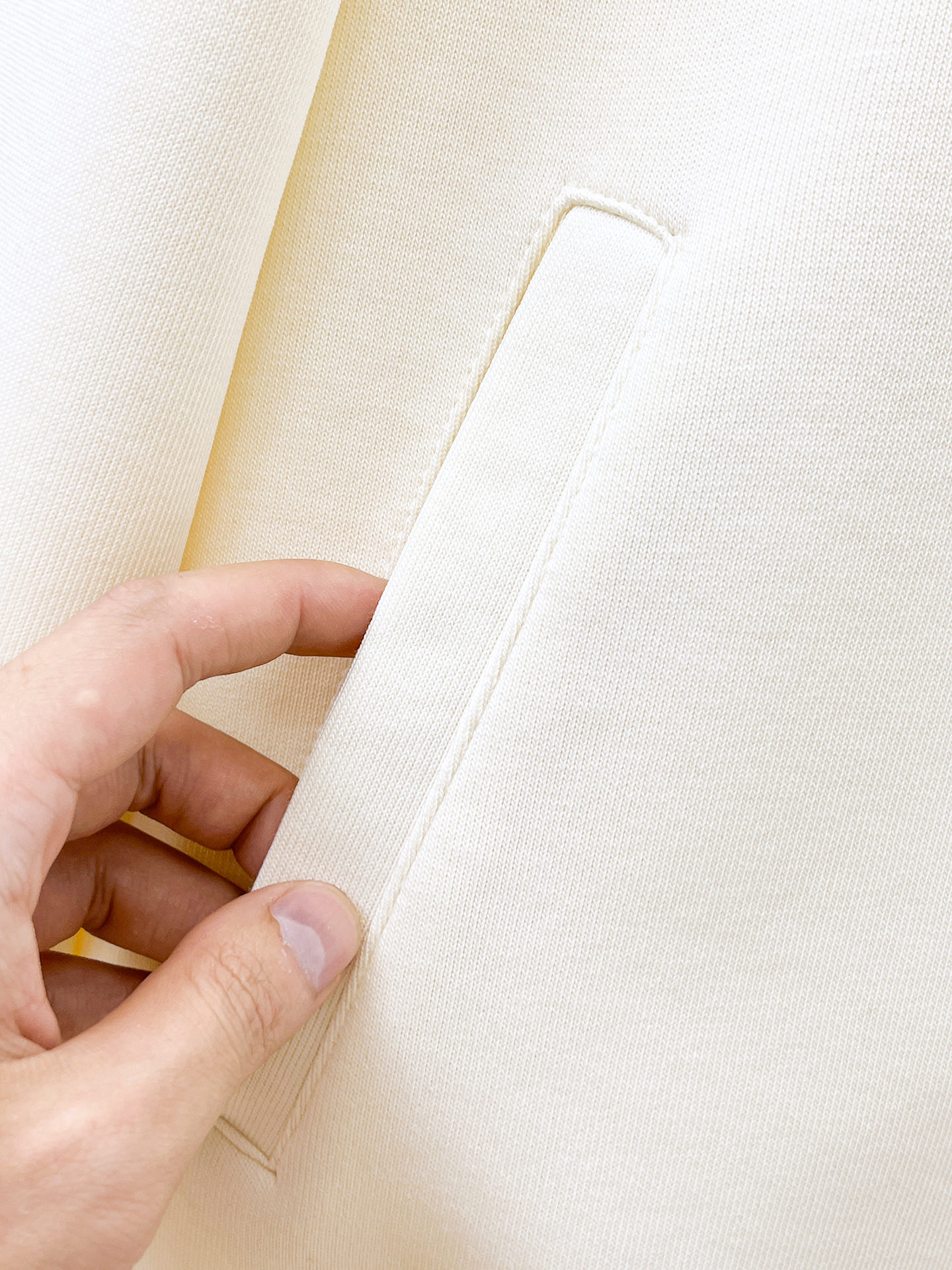 PLV 25ss早秋【新品】夹克外套爆款 秋冬专柜新款休闲时尚夹克外套！超前卫设计风格 细腻舒适 穿着非