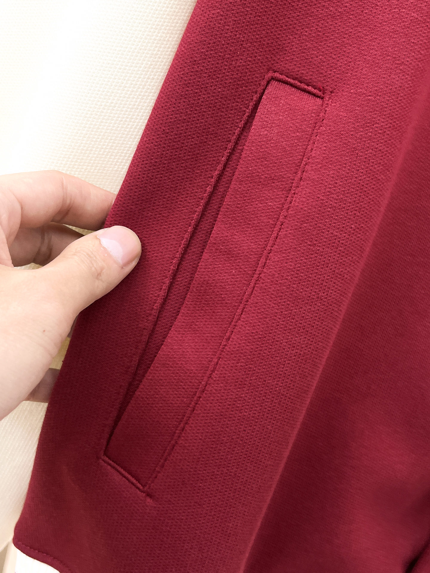 PLV 25ss早秋【新品】夹克外套爆款 秋冬专柜新款休闲时尚夹克外套！超前卫设计风格 细腻舒适 穿着非