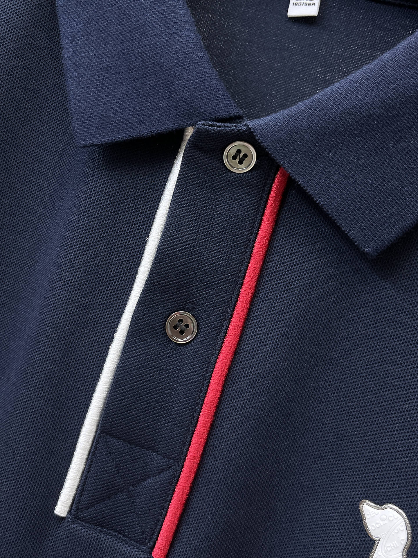 PTB 25ss早秋【新品】圆领打底衫单穿卫衣爆款 超前卫设计风格 细腻舒适 穿着非常轻便不易起皱。多重