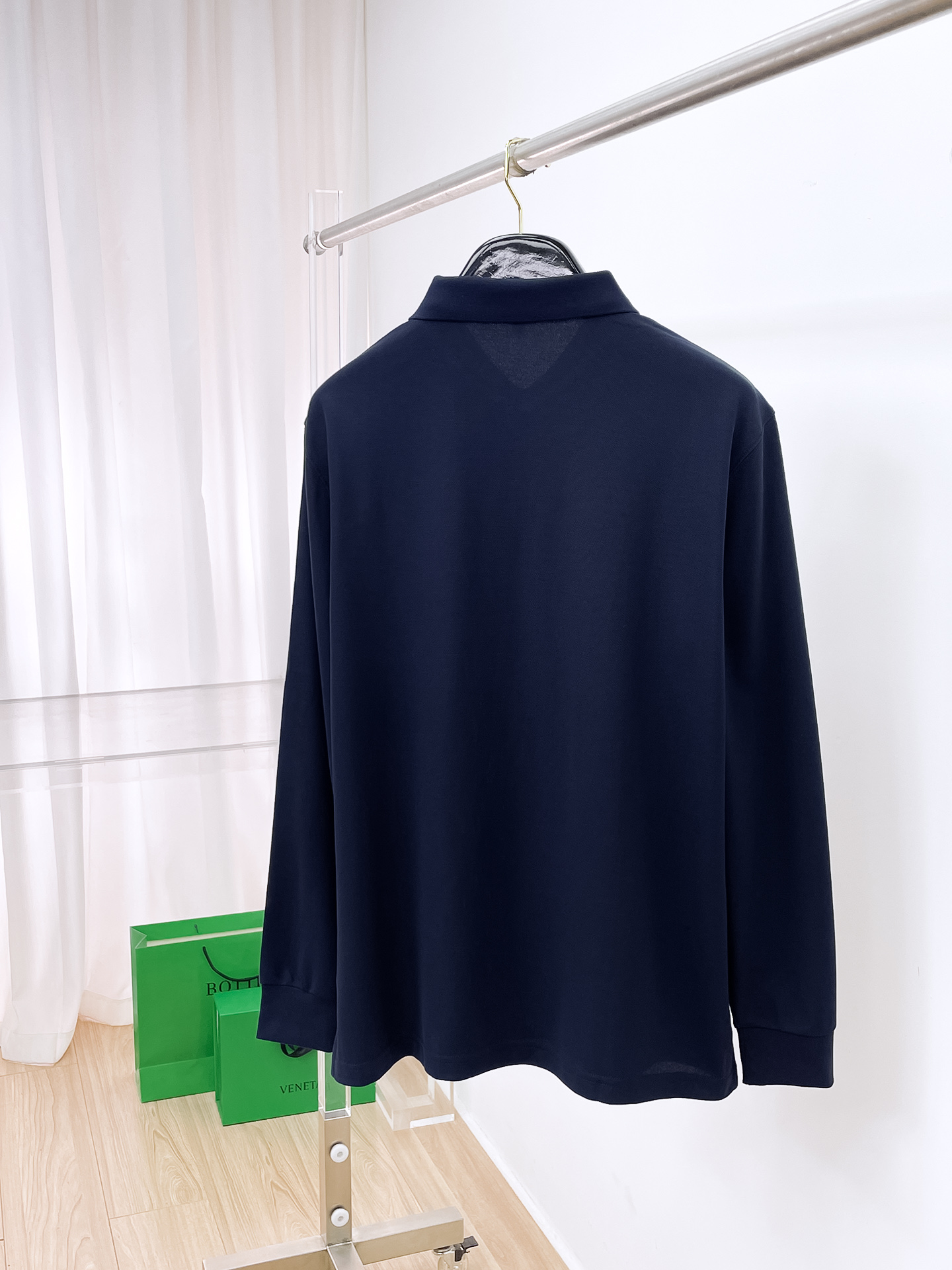 PTB 25ss早秋【新品】圆领打底衫单穿卫衣爆款 超前卫设计风格 细腻舒适 穿着非常轻便不易起皱。多重