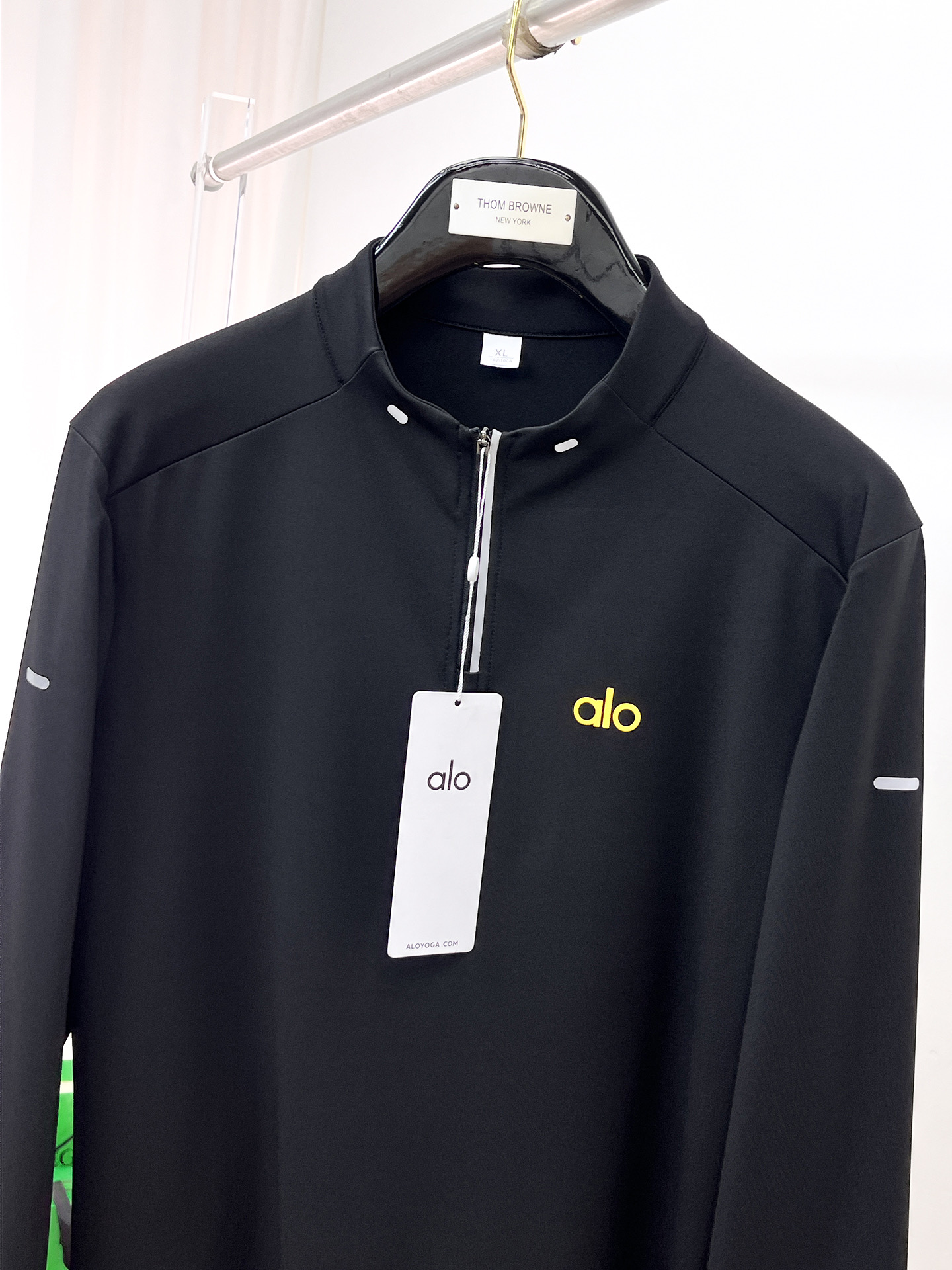 PALO 25ss早秋【新品】圆领打底衫单穿卫衣爆款 超前卫设计风格 细腻舒适 穿着非常轻便不易起皱。多