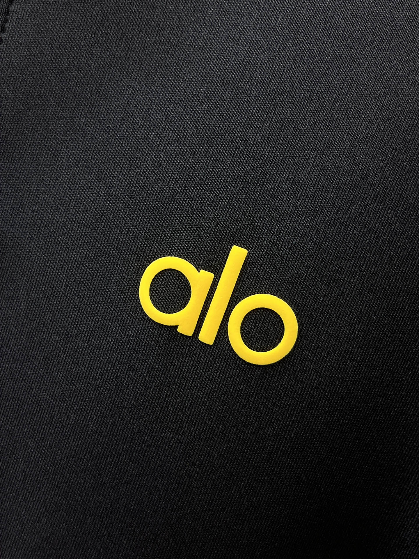 PALO 25ss早秋【新品】圆领打底衫单穿卫衣爆款 超前卫设计风格 细腻舒适 穿着非常轻便不易起皱。多