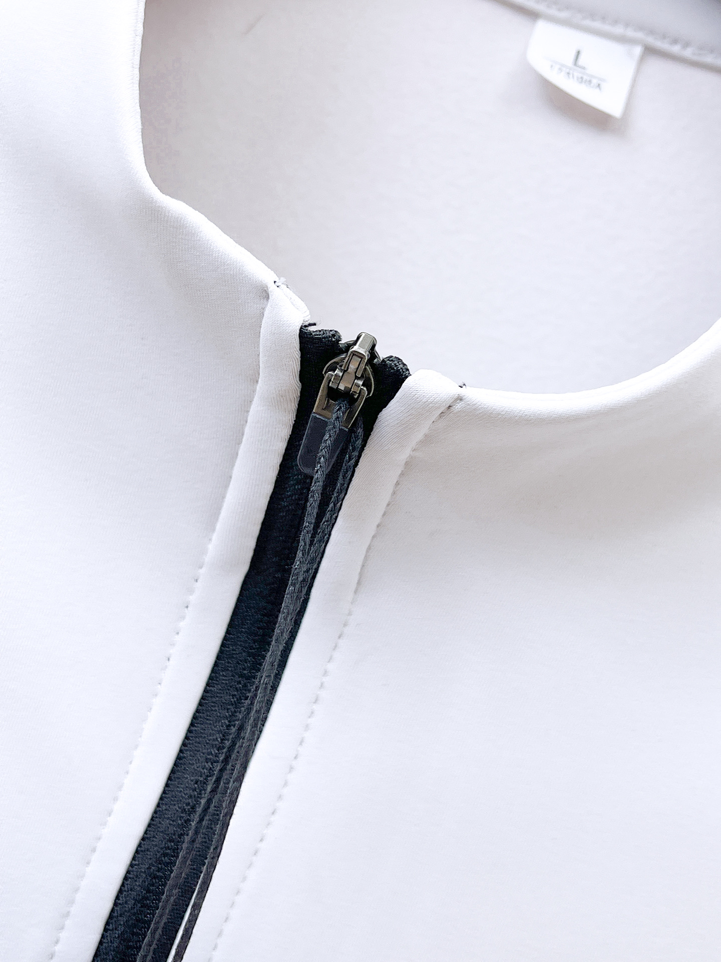 P迪桑特 25ss早秋【新品】风衣夹克外套爆款 秋冬专柜新款休闲时尚夹克外套！超前卫设计风格 细腻舒适 