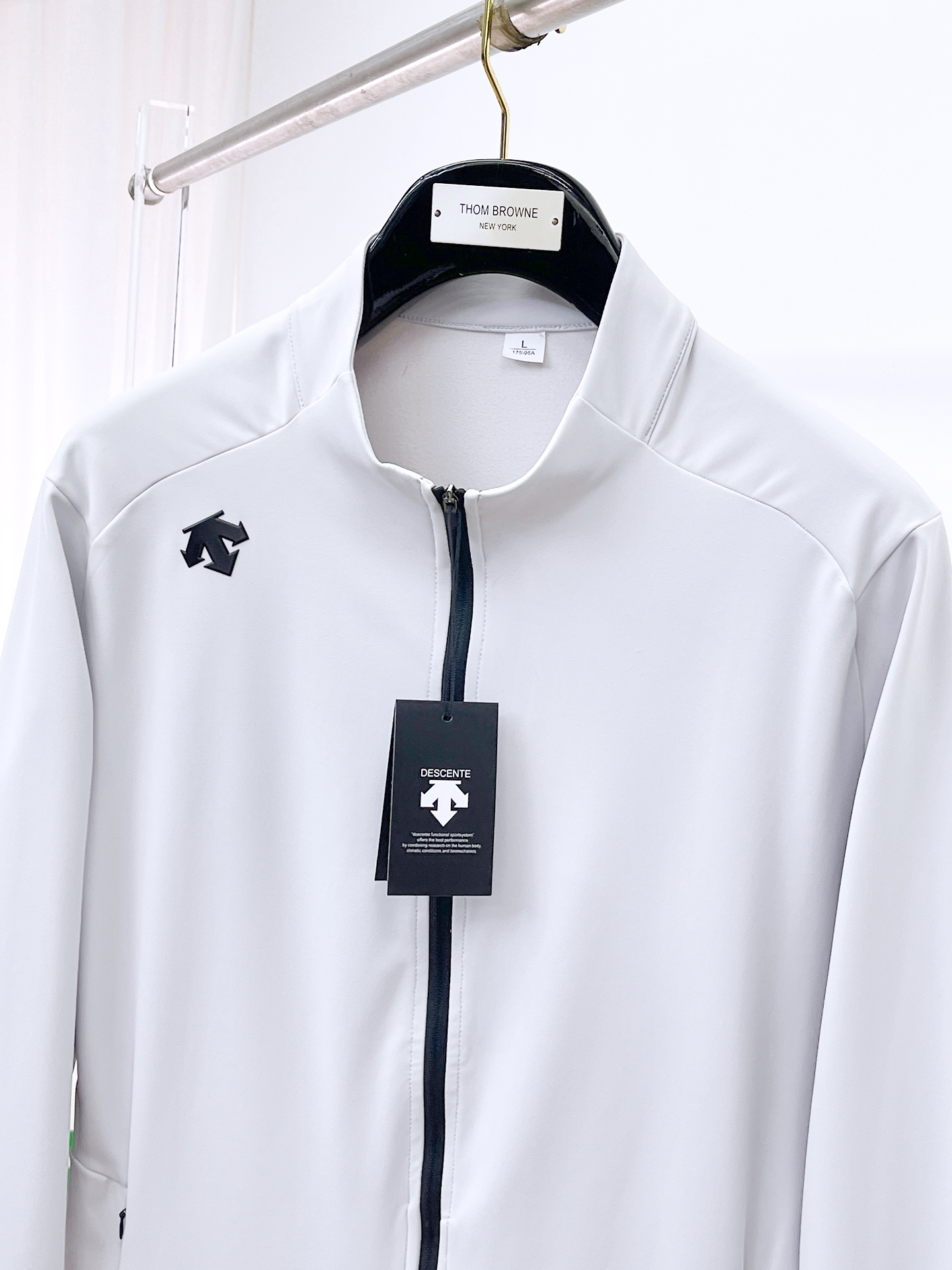 P迪桑特 25ss早秋【新品】风衣夹克外套爆款 秋冬专柜新款休闲时尚夹克外套！超前卫设计风格 细腻舒适 