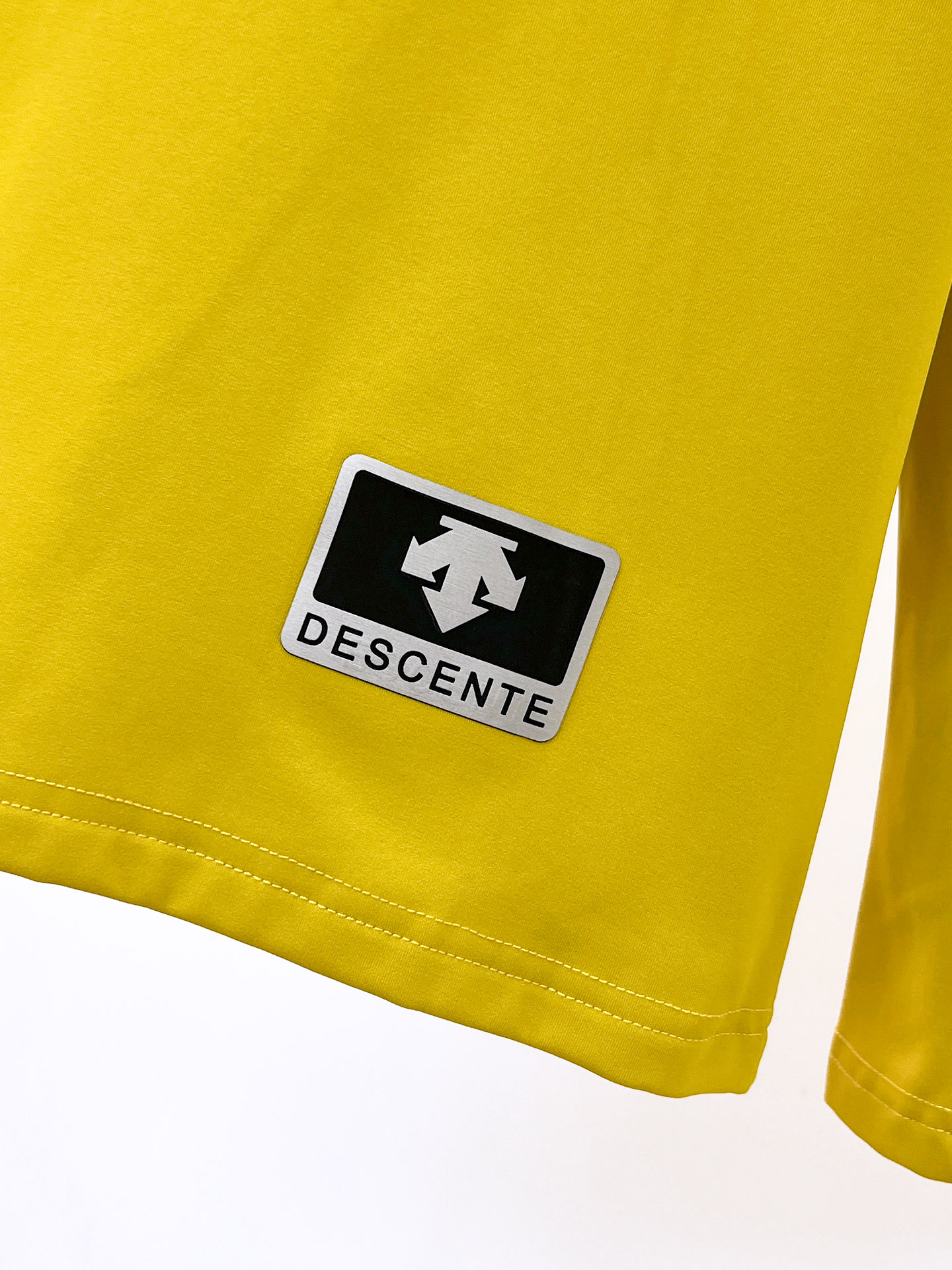 P迪桑特 25ss早秋【新品】风衣夹克外套爆款 秋冬专柜新款休闲时尚夹克外套！超前卫设计风格 细腻舒适 