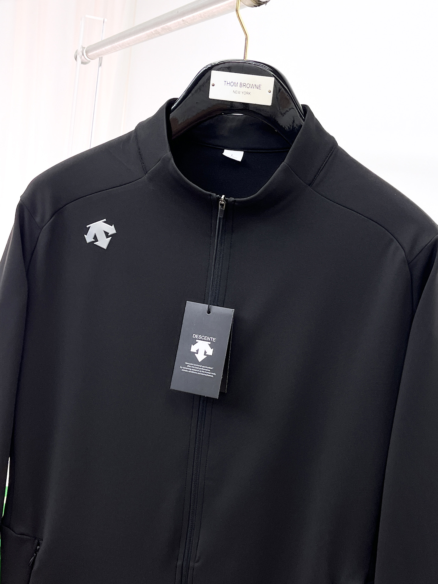 P迪桑特 25ss早秋【新品】风衣夹克外套爆款 秋冬专柜新款休闲时尚夹克外套！超前卫设计风格 细腻舒适 