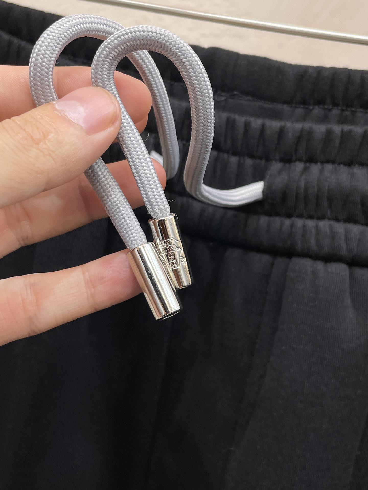 bc 2025秋冬新款专柜同款休闲空气层面料套装，透气舒适休闲！高级感满满！细节精致高档，做工无可挑剔！