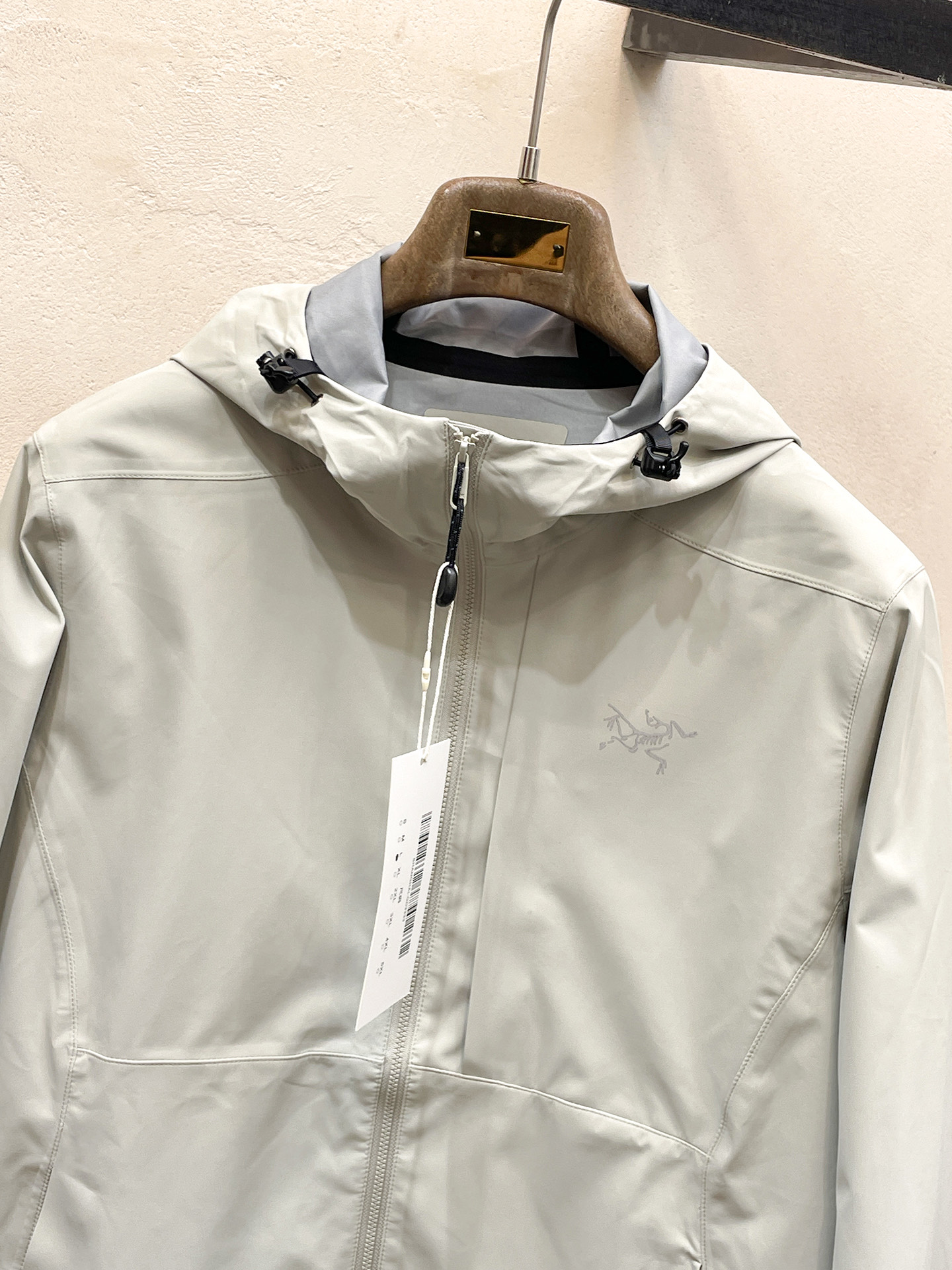 新品 始祖鸟 25ss新款轻薄硬壳冲锋衣百搭户外男女同款🔥采用原厂GORE-TEX科技面料细节辅料全部同