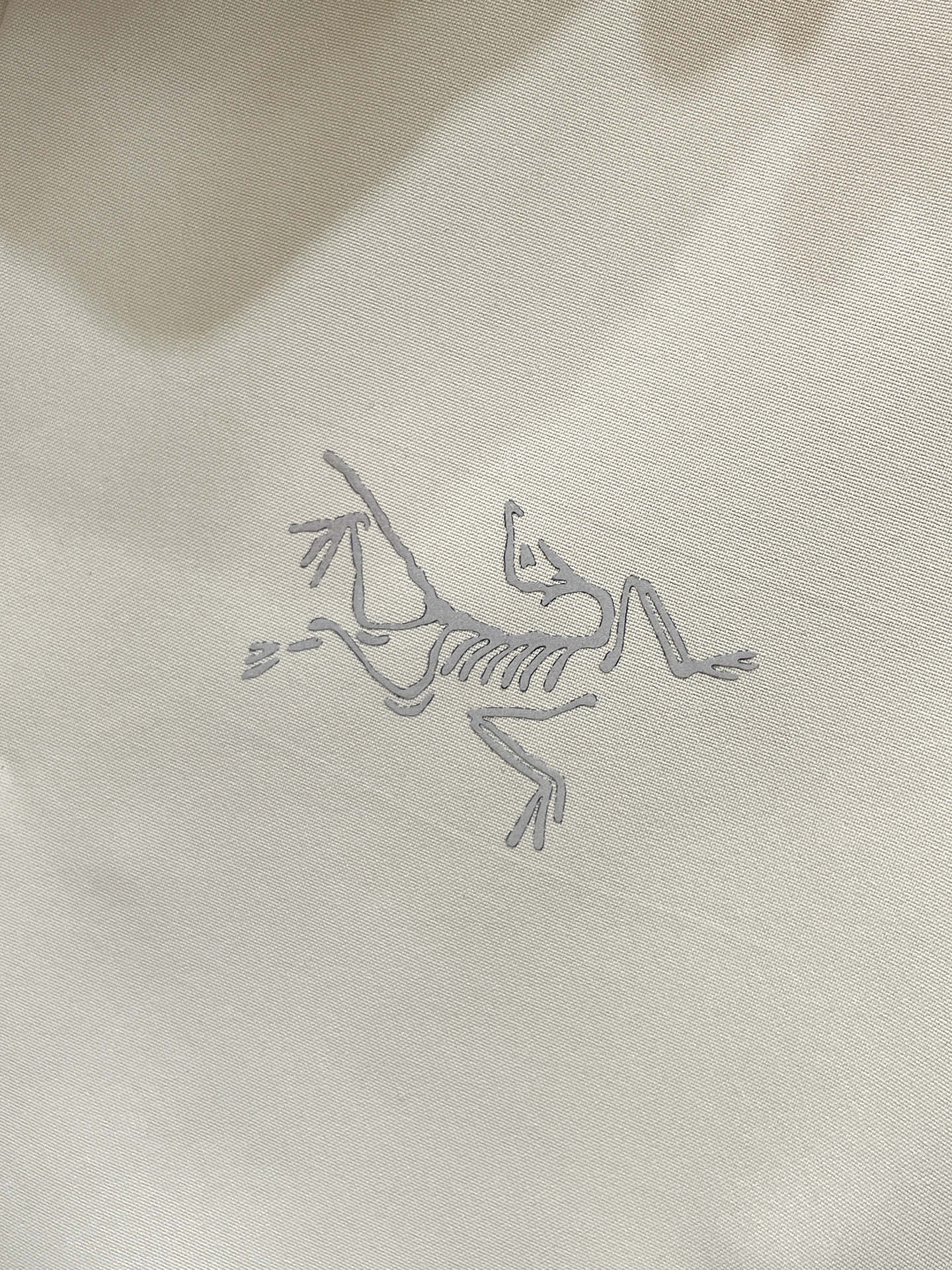 新品 始祖鸟 25ss新款轻薄硬壳冲锋衣百搭户外男女同款🔥采用原厂GORE-TEX科技面料细节辅料全部同