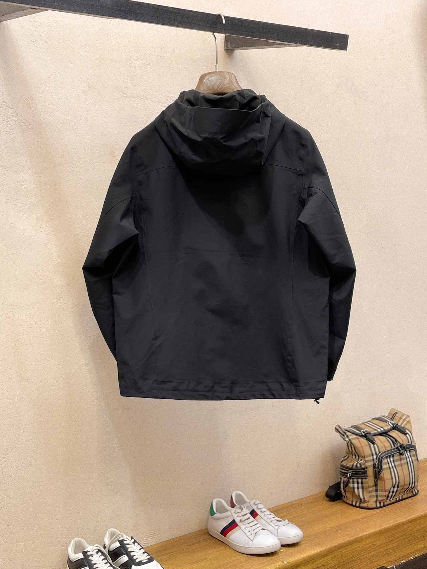 新品 始祖鸟 25ss新款轻薄硬壳冲锋衣百搭户外男女同款🔥采用原厂GORE-TEX科技面料细节辅料全部同