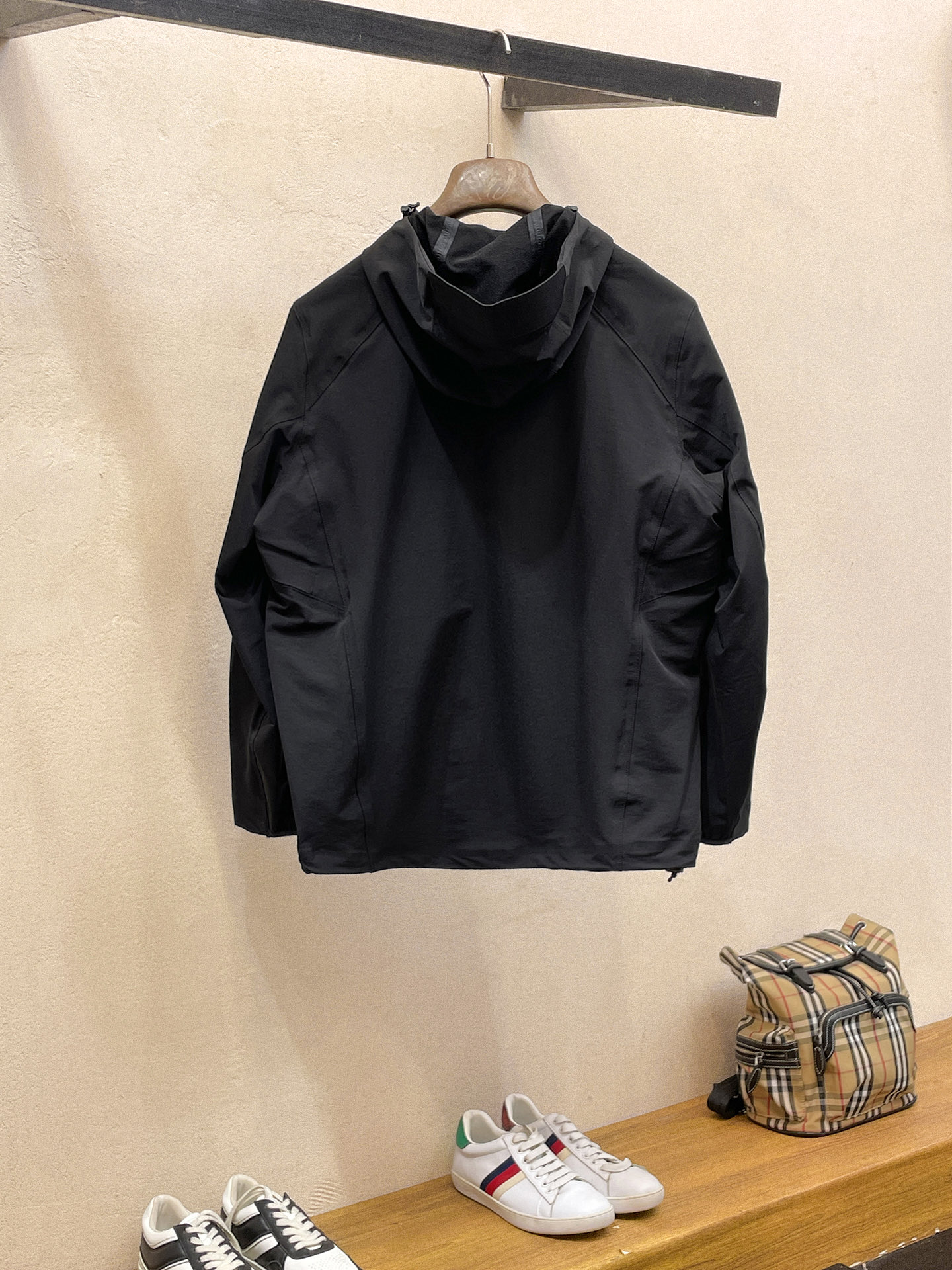 新品 始祖鸟 25ss新款轻薄硬壳冲锋衣百搭户外男女同款🔥采用原厂GORE-TEX科技面料细节辅料全部同