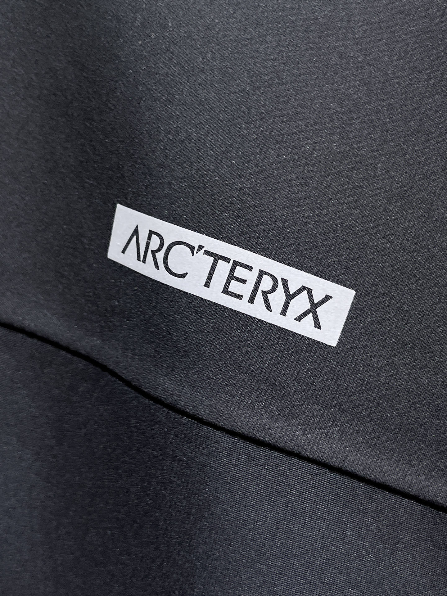 新品 始祖鸟 25ss新款轻薄硬壳冲锋衣百搭户外男女同款🔥采用原厂GORE-TEX科技面料细节辅料全部同