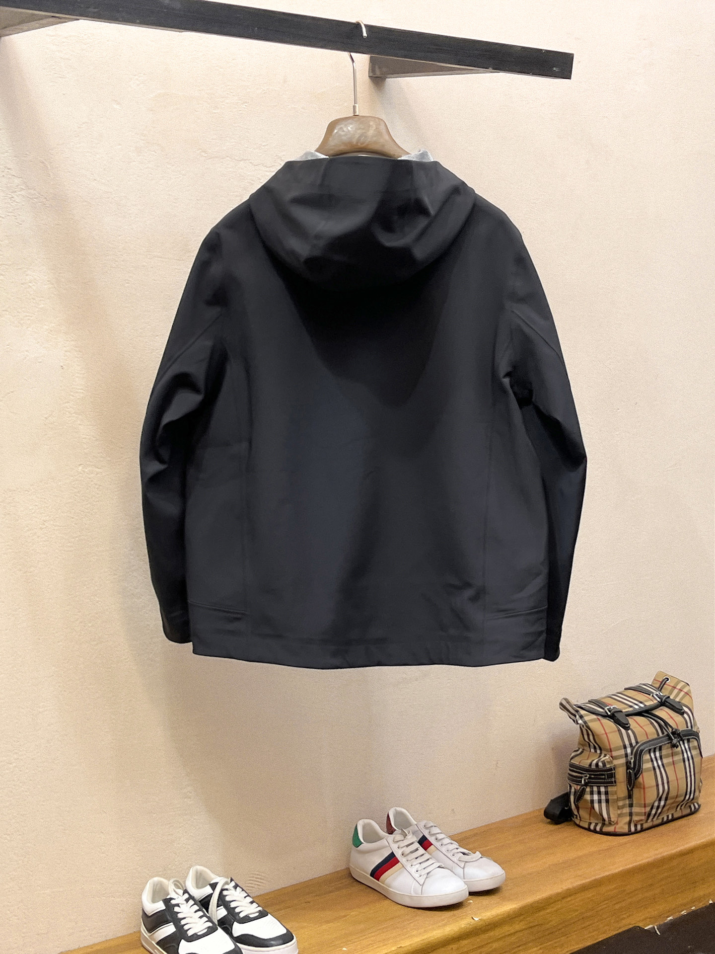 新品 始祖鸟 25ss新款轻薄硬壳冲锋衣百搭户外男女同款🔥采用原厂GORE-TEX科技面料细节辅料全部同