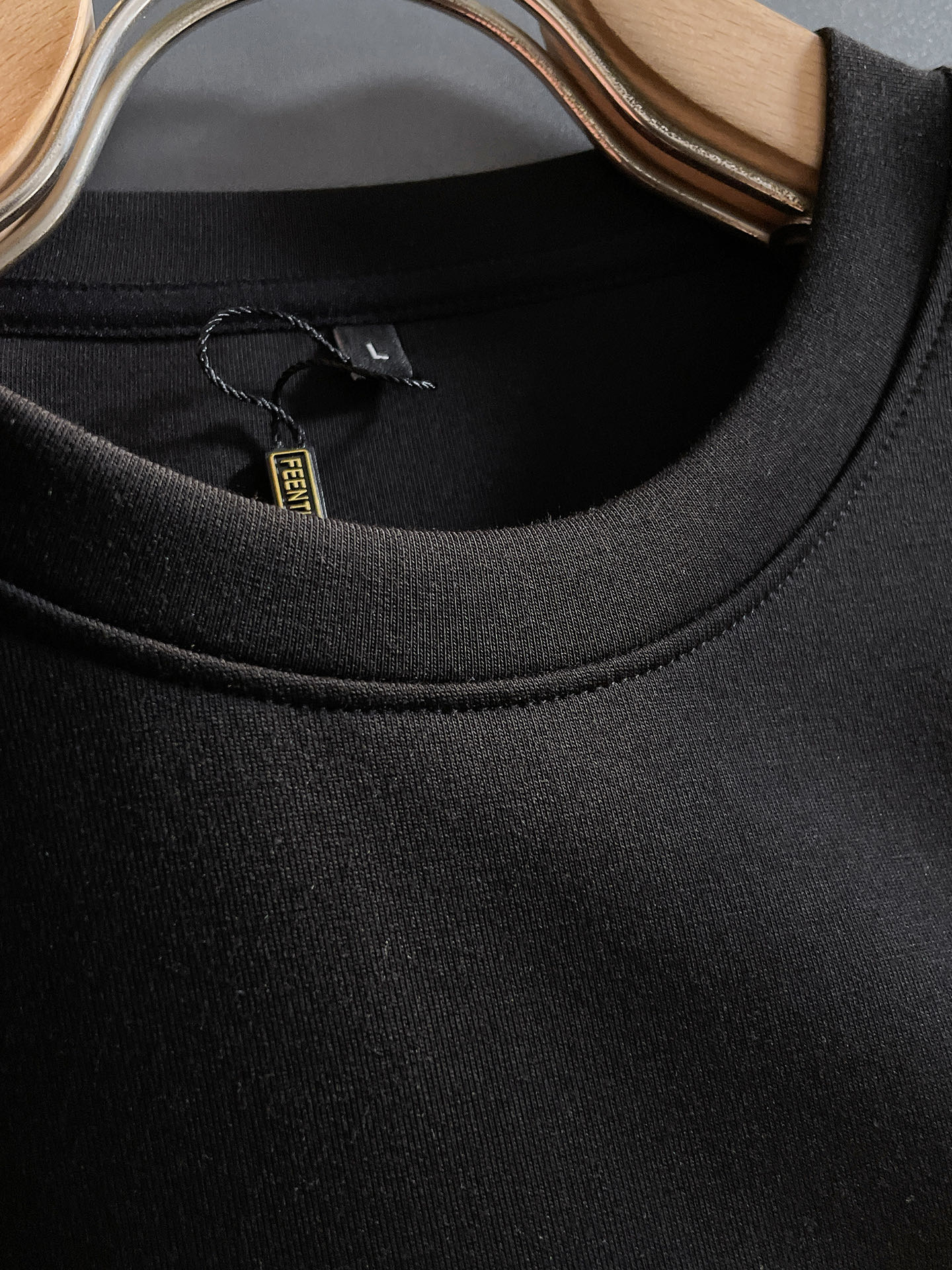 普拉达 2025秋冬新款 顶级版本 最新款空气层 卫衣独家发售！原版复刻，独家设计，超强工艺！极其奢华！