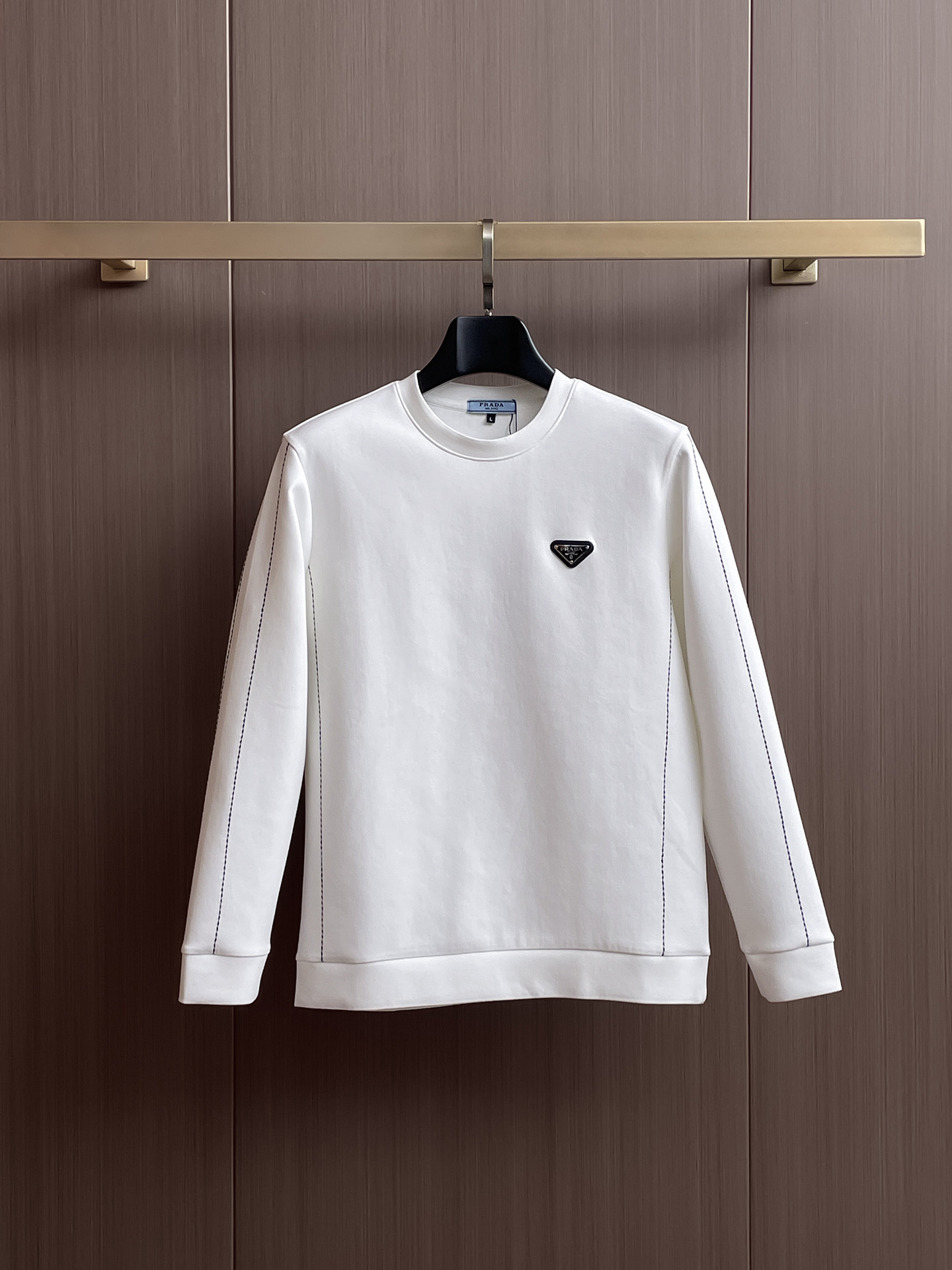 普拉达 2025早秋新款 顶级版本 最新款空气层 卫衣独家发售！原版复刻，独家设计，超强工艺！极其奢华！