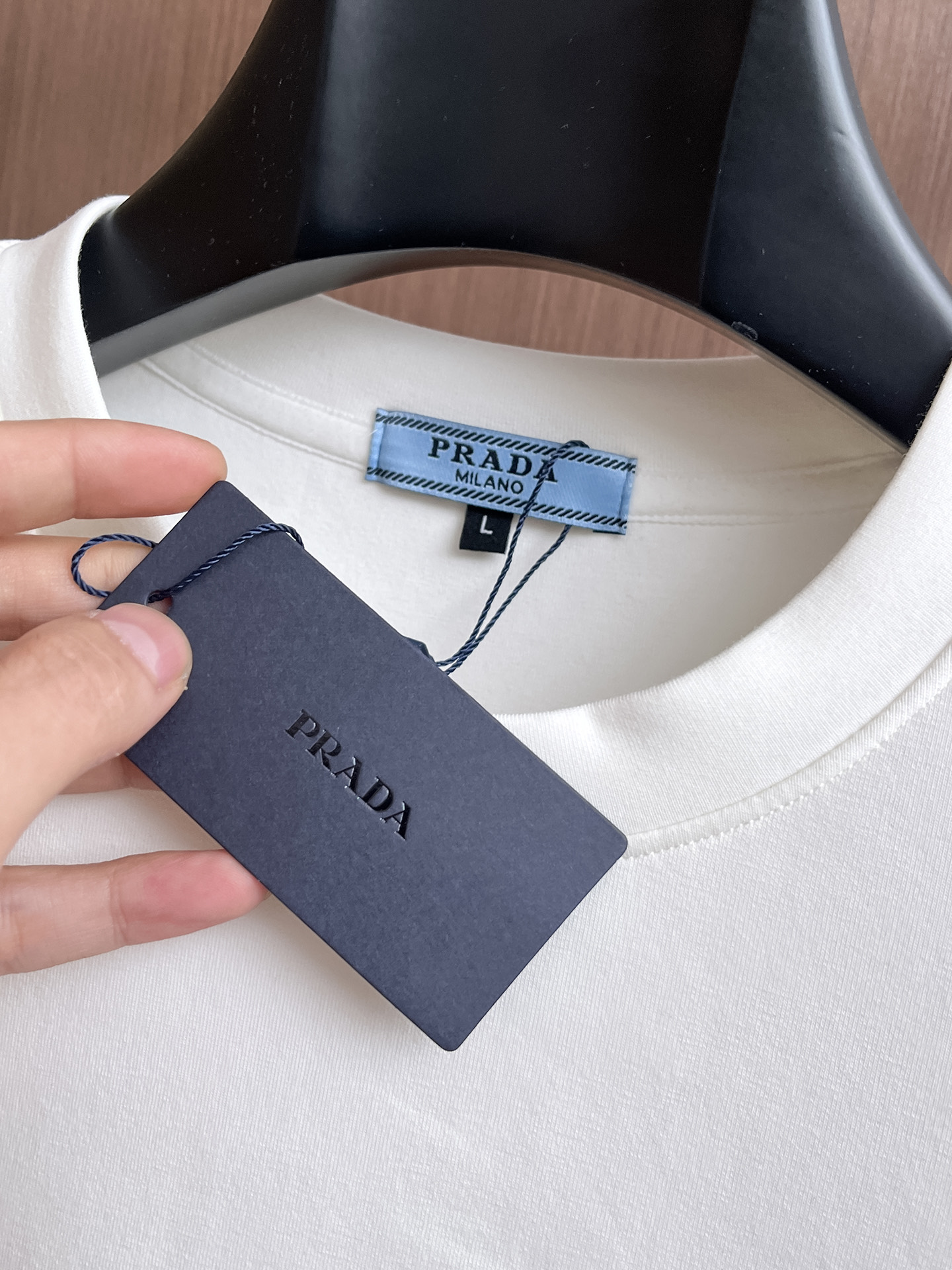 普拉达 2025早秋新款 顶级版本 最新款空气层 卫衣独家发售！原版复刻，独家设计，超强工艺！极其奢华！