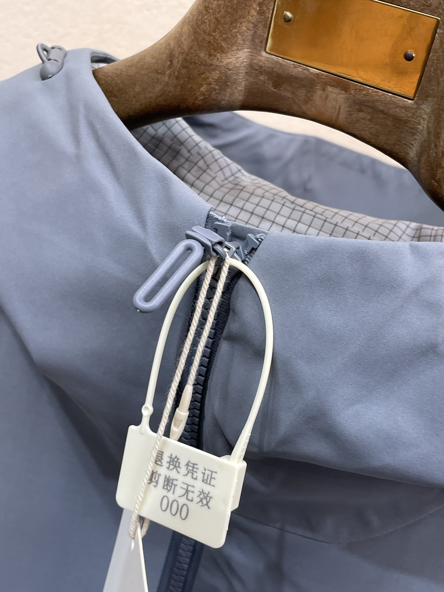 新品 始祖鸟 25ss新款轻薄硬壳冲锋衣百搭户外男女同款🔥采用原厂GORE-TEX科技面料细节辅料全部同