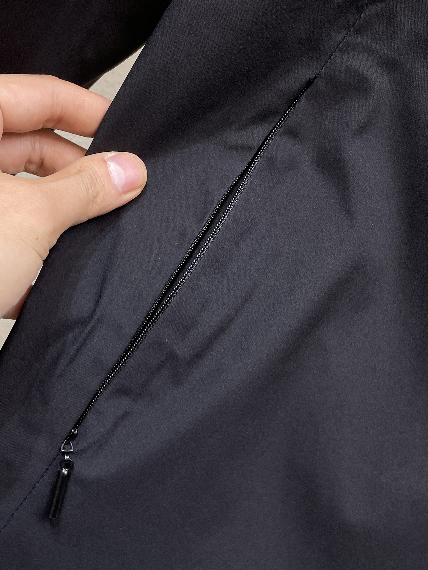 新品 迪桑特 25ss新款轻薄硬壳冲锋衣百搭户外男女同款🔥采用原厂GORE-TEX科技面料细节辅料全部同