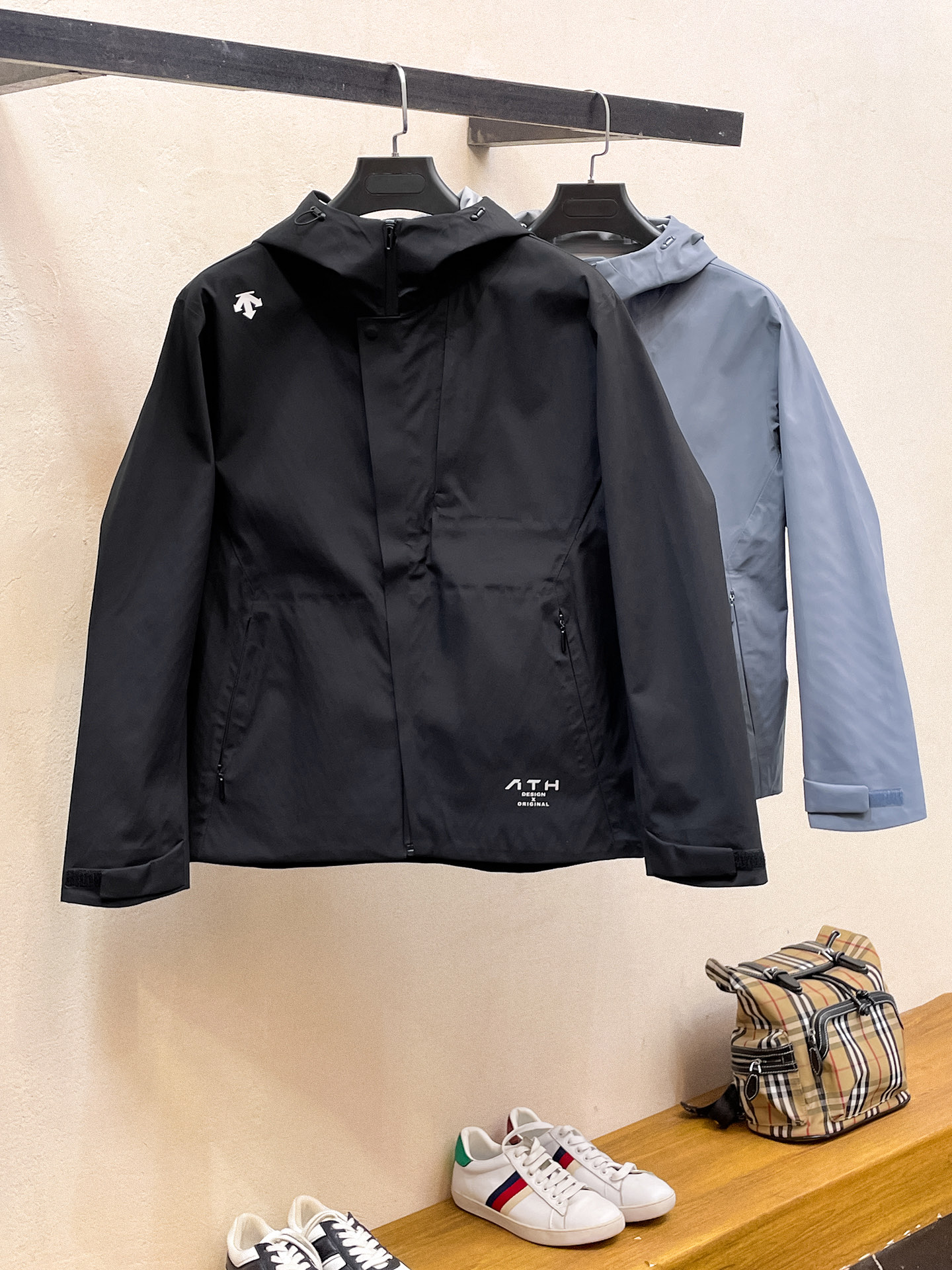 新品 迪桑特 25ss新款轻薄硬壳冲锋衣百搭户外男女同款🔥采用原厂GORE-TEX科技面料细节辅料全部同