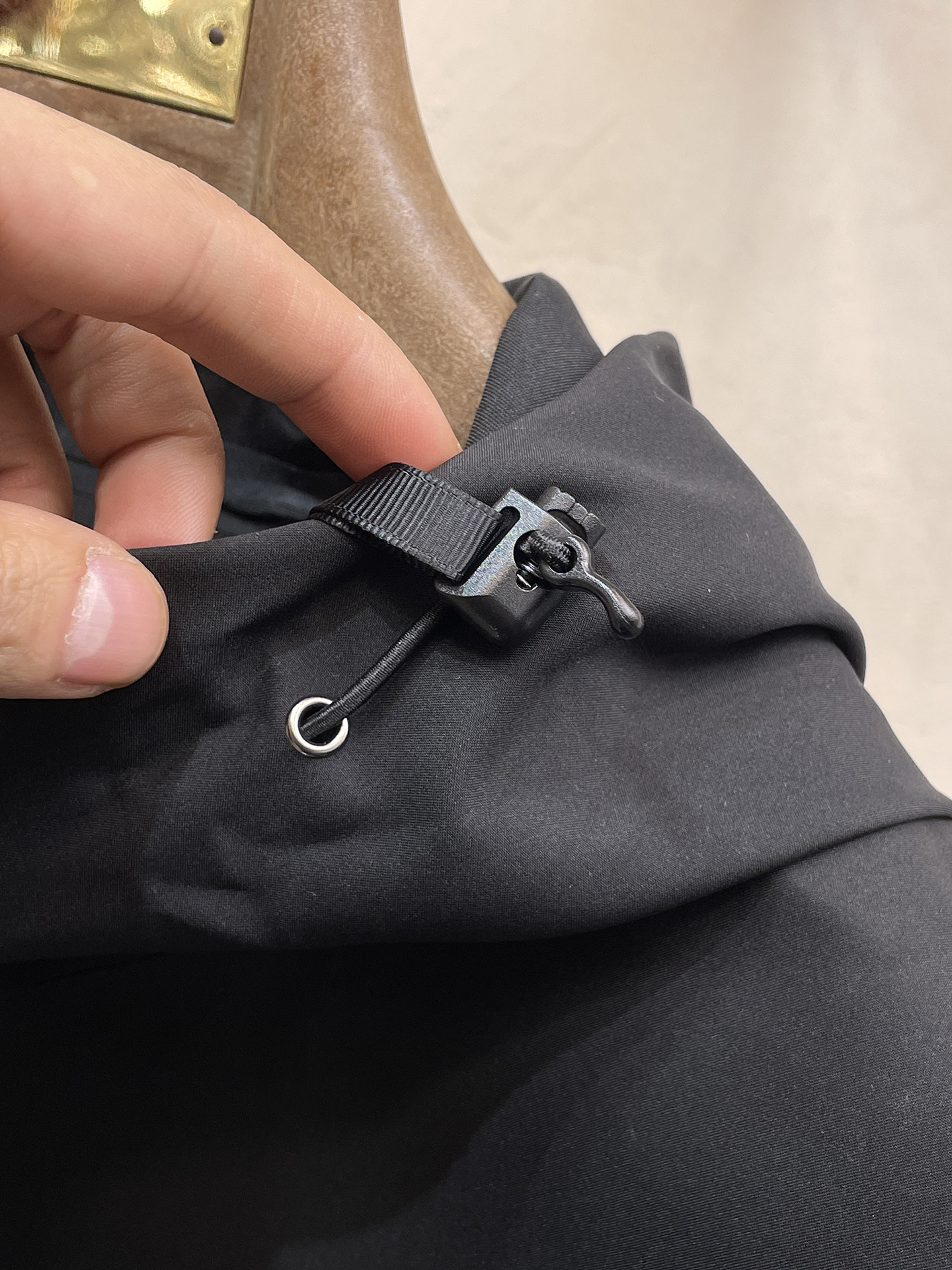 新品 始祖鸟 25ss新款轻薄硬壳冲锋衣百搭户外男女同款🔥采用原厂GORE-TEX科技面料细节辅料全部同