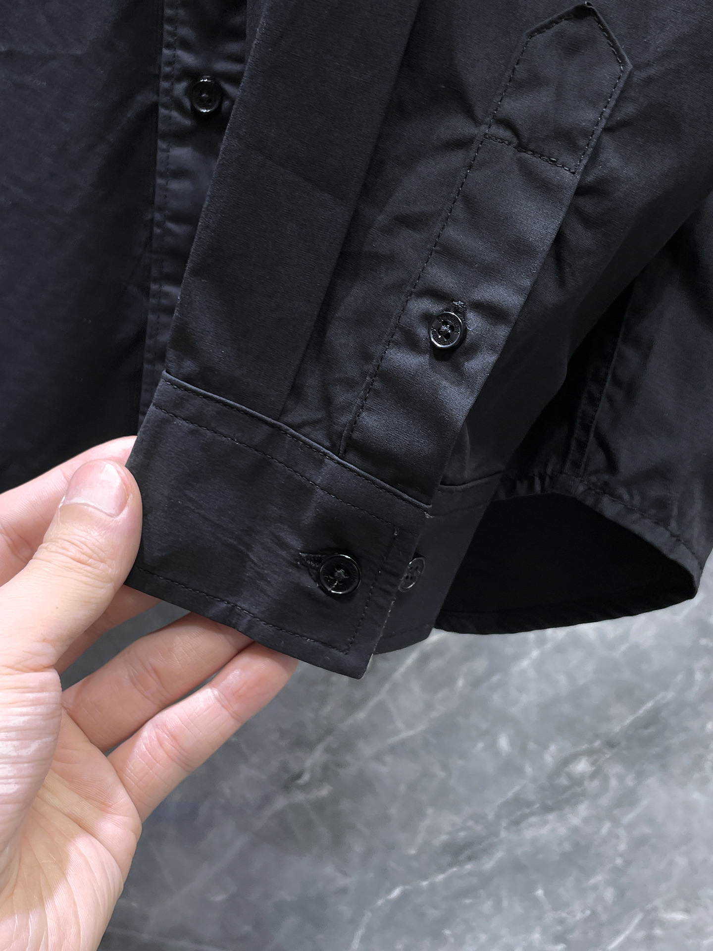 巴宝莉 2025ss春夏时尚大爆款短袖衬衫，贸易公司渠道货，品相完美如斯，属于入柜级别，可预见性的爆款，