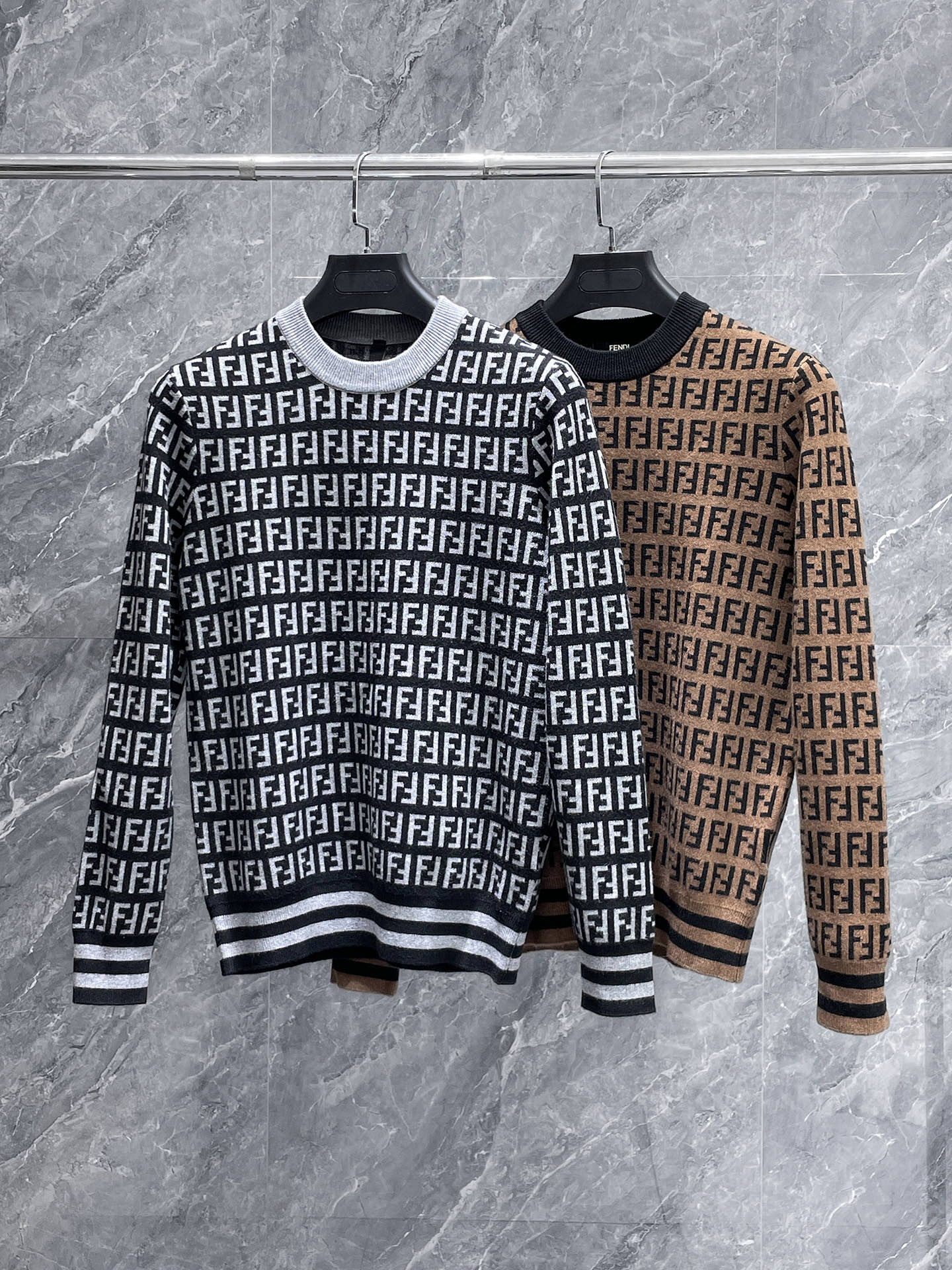 芬迪 毛衣 2025秋冬最新系列，专柜1:1顶级复刻，全品相！加厚款，潮人必备单品！懂货的老铁赶紧下手，