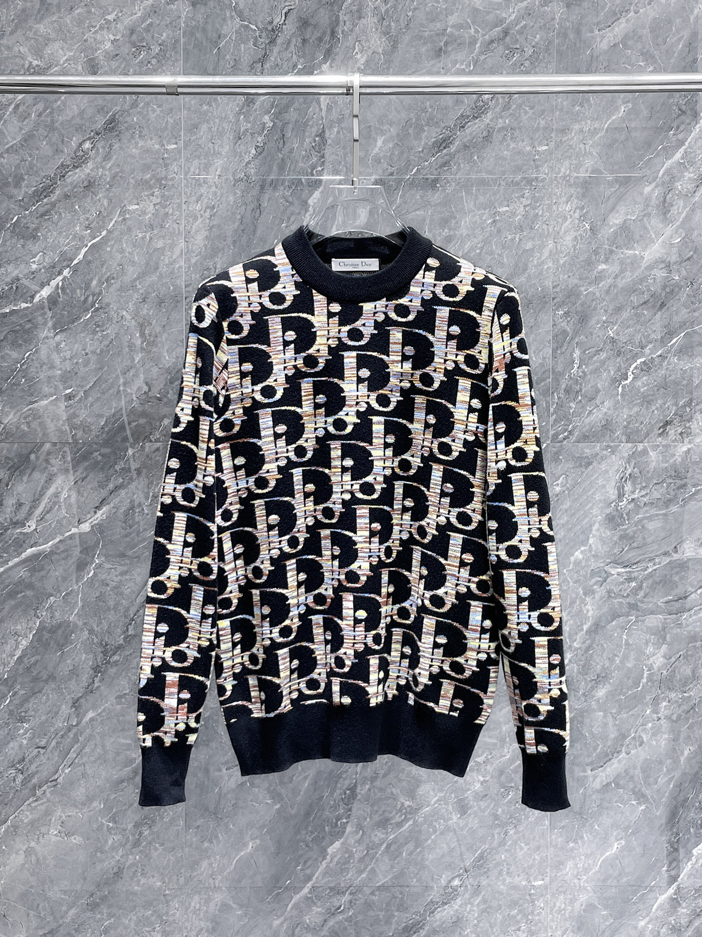 迪奥 毛衣 2025秋冬最新系列，专柜1:1顶级复刻，全品相！加厚款，潮人必备单品！懂货的老铁赶紧下手，