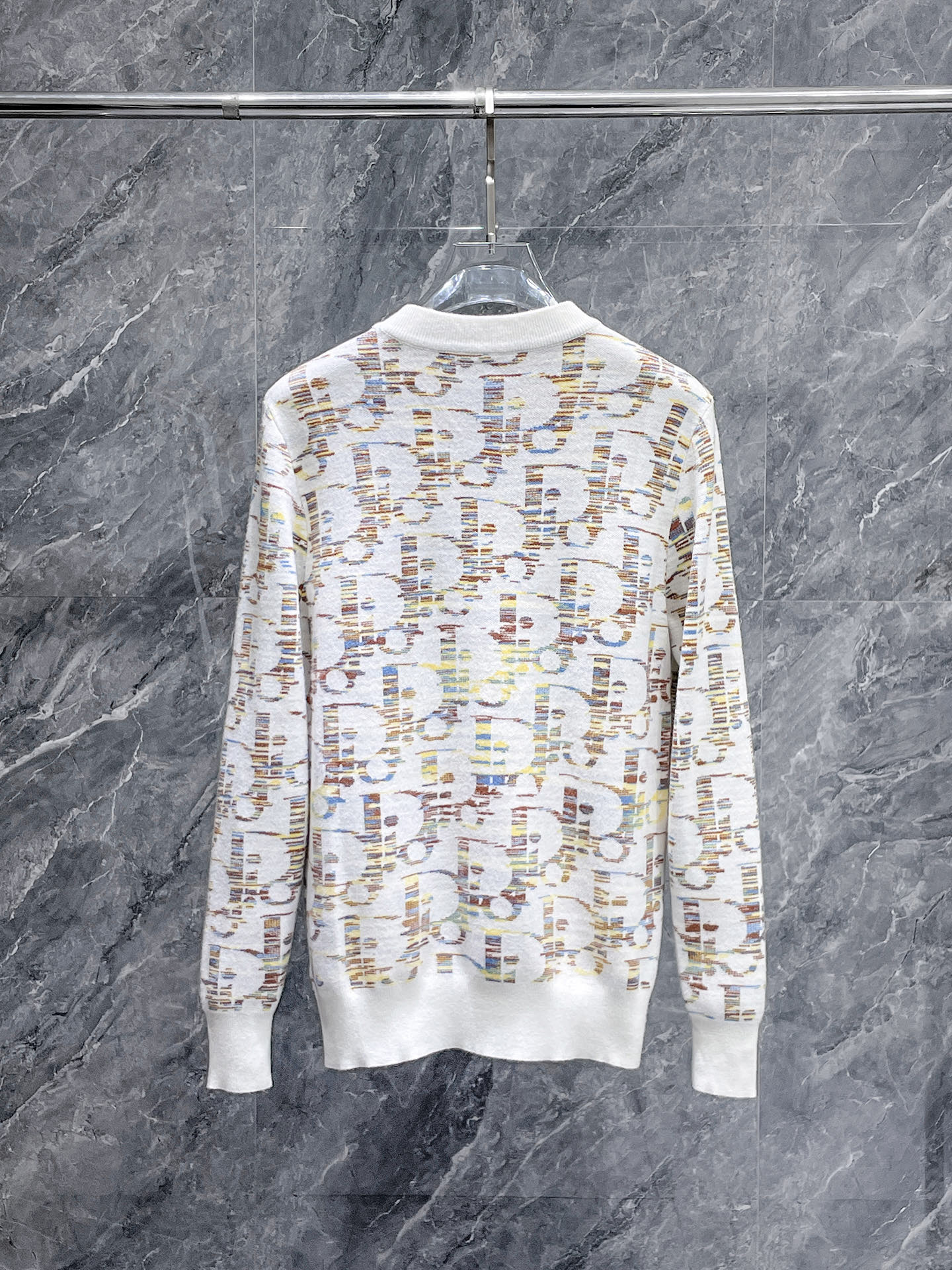 迪奥 毛衣 2025秋冬最新系列，专柜1:1顶级复刻，全品相！加厚款，潮人必备单品！懂货的老铁赶紧下手，