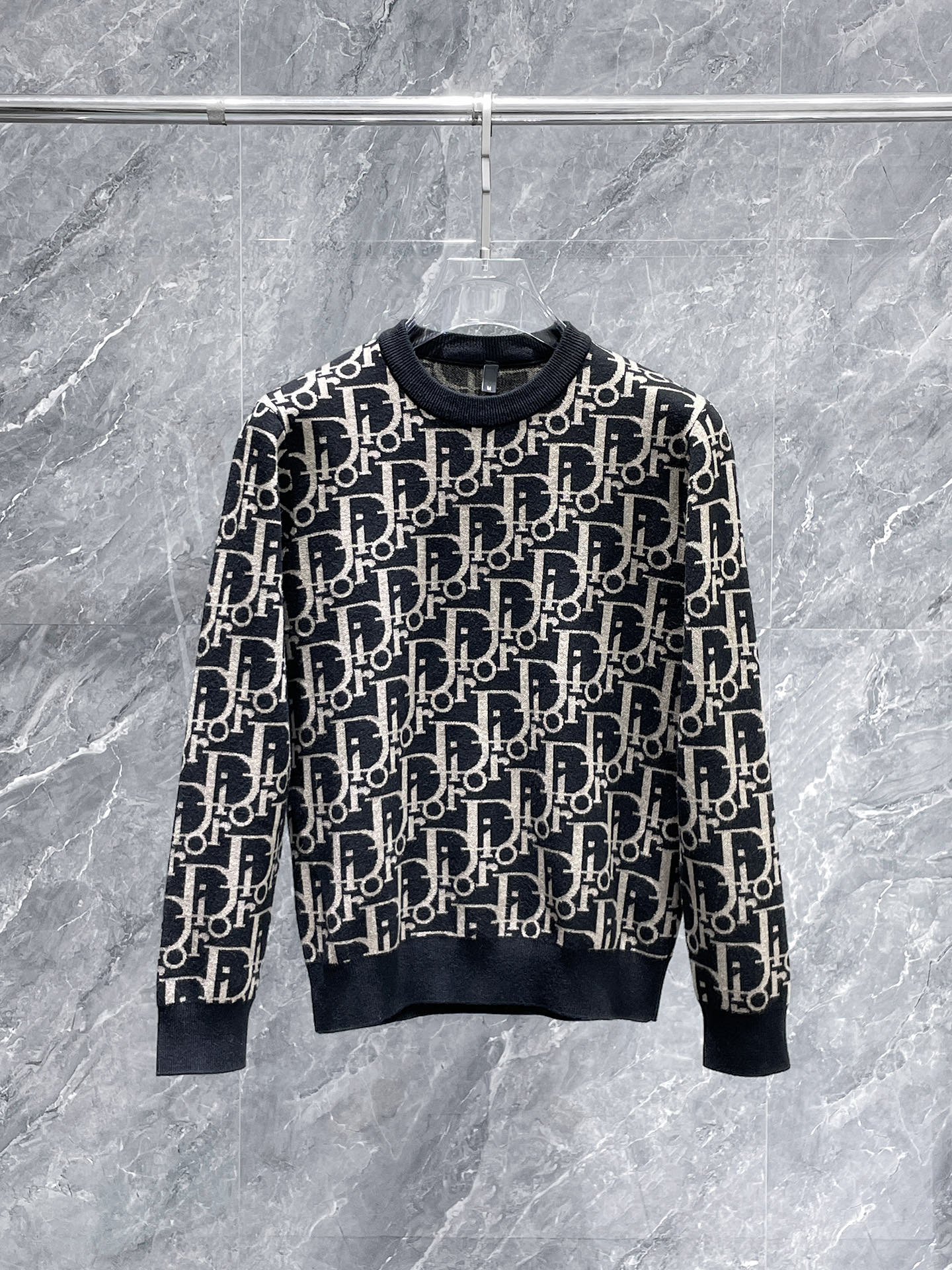 迪奥 毛衣 2025秋冬最新系列，专柜1:1顶级复刻，全品相！加厚款，潮人必备单品！懂货的老铁赶紧下手，