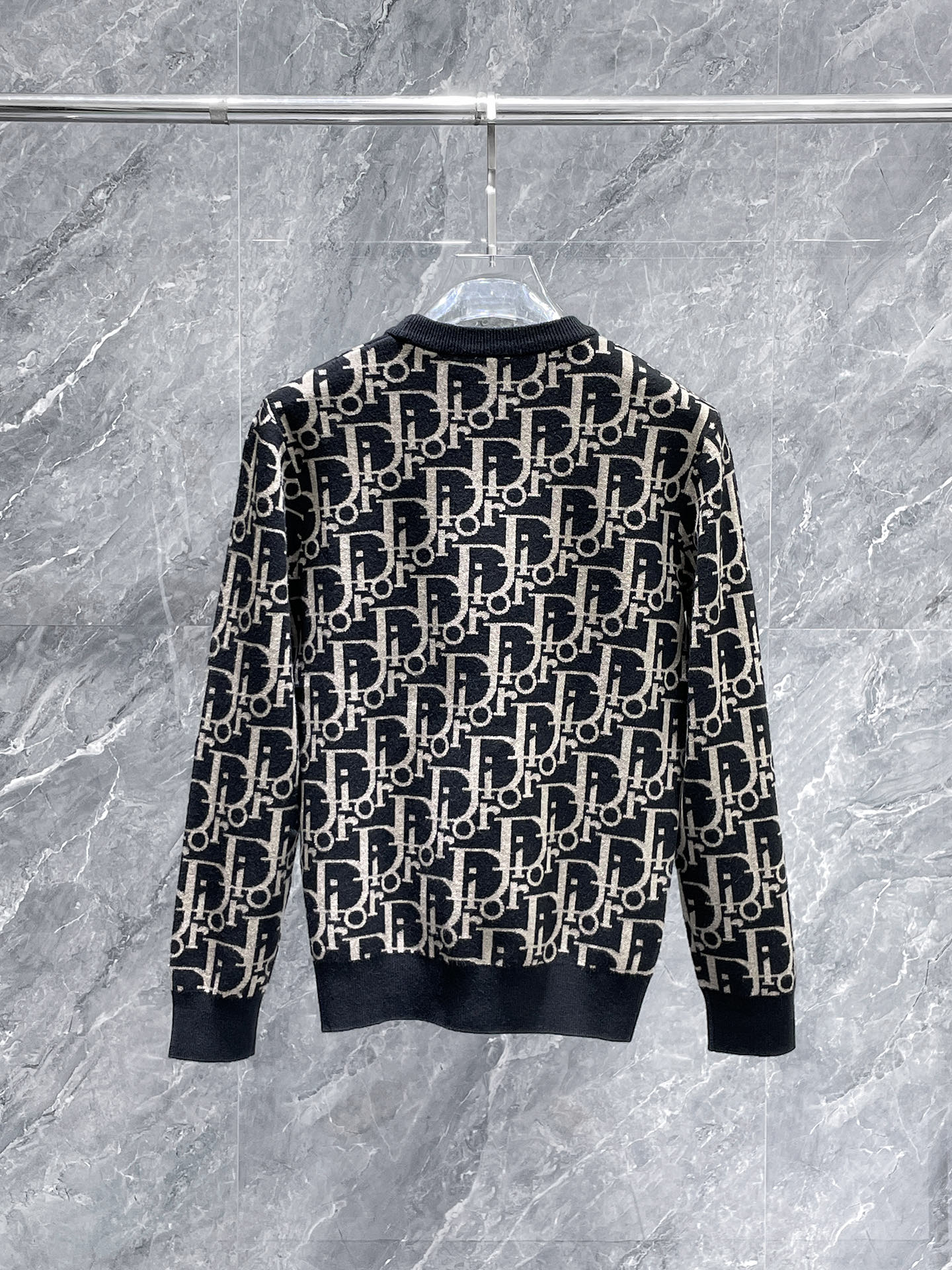 迪奥 毛衣 2025秋冬最新系列，专柜1:1顶级复刻，全品相！加厚款，潮人必备单品！懂货的老铁赶紧下手，