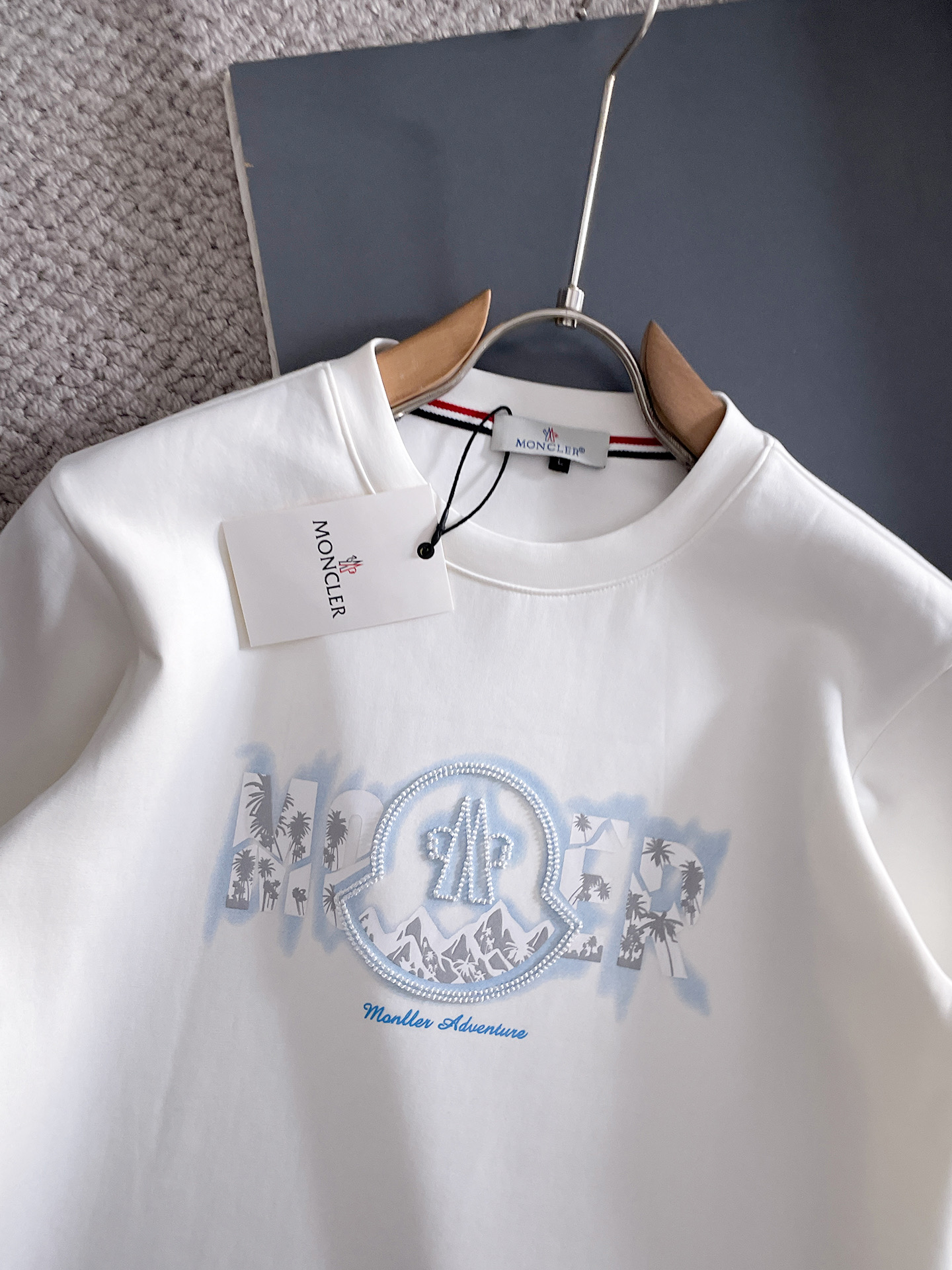 蒙口 2025秋冬新款 顶级版本 最新款空气层 卫衣独家发售！原版复刻，独家设计，超强工艺！极其奢华！版