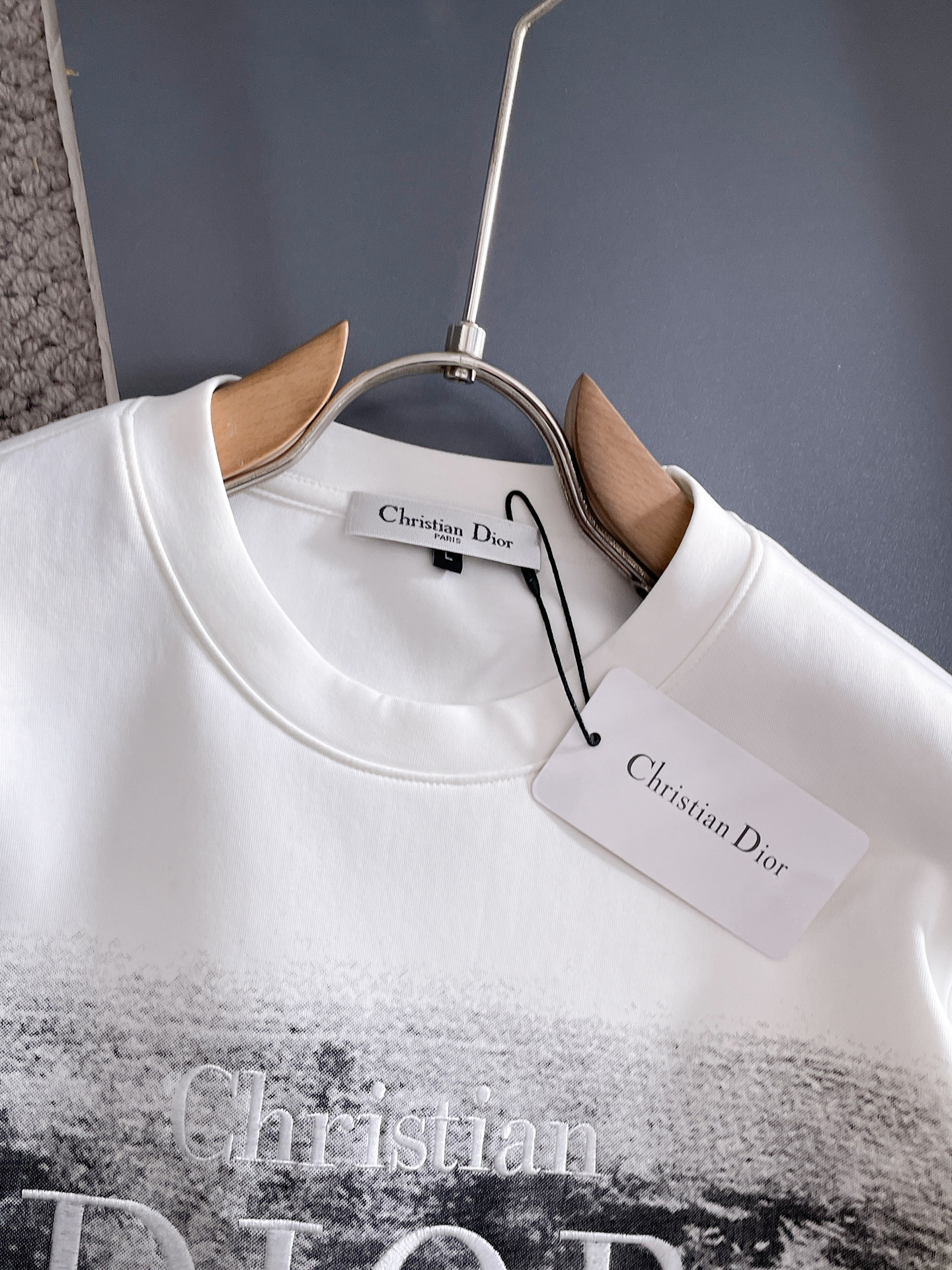 迪奥 2025秋冬新款 顶级版本 最新款空气层 卫衣独家发售！原版复刻，独家设计，超强工艺！极其奢华！版