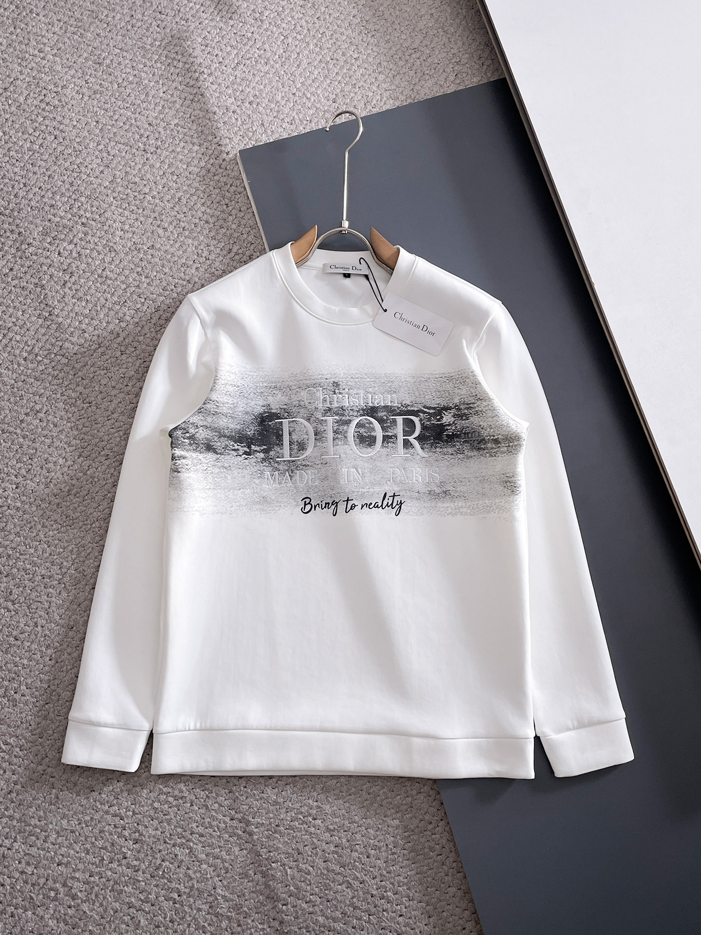 迪奥 2025秋冬新款 顶级版本 最新款空气层 卫衣独家发售！原版复刻，独家设计，超强工艺！极其奢华！版