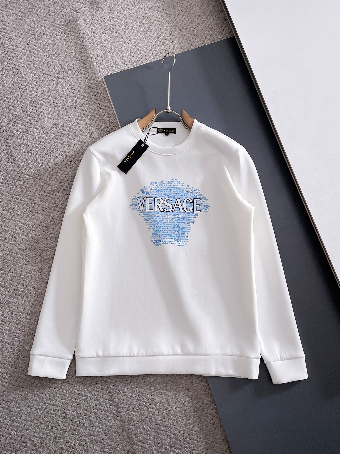 范思哲 2025秋冬新款 顶级版本 最新款空气层 卫衣独家发售！原版复刻，独家设计，超强工艺！极其奢华！