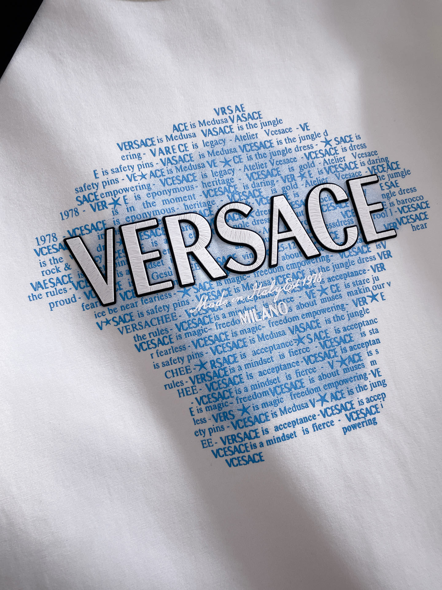 范思哲 2025秋冬新款 顶级版本 最新款空气层 卫衣独家发售！原版复刻，独家设计，超强工艺！极其奢华！