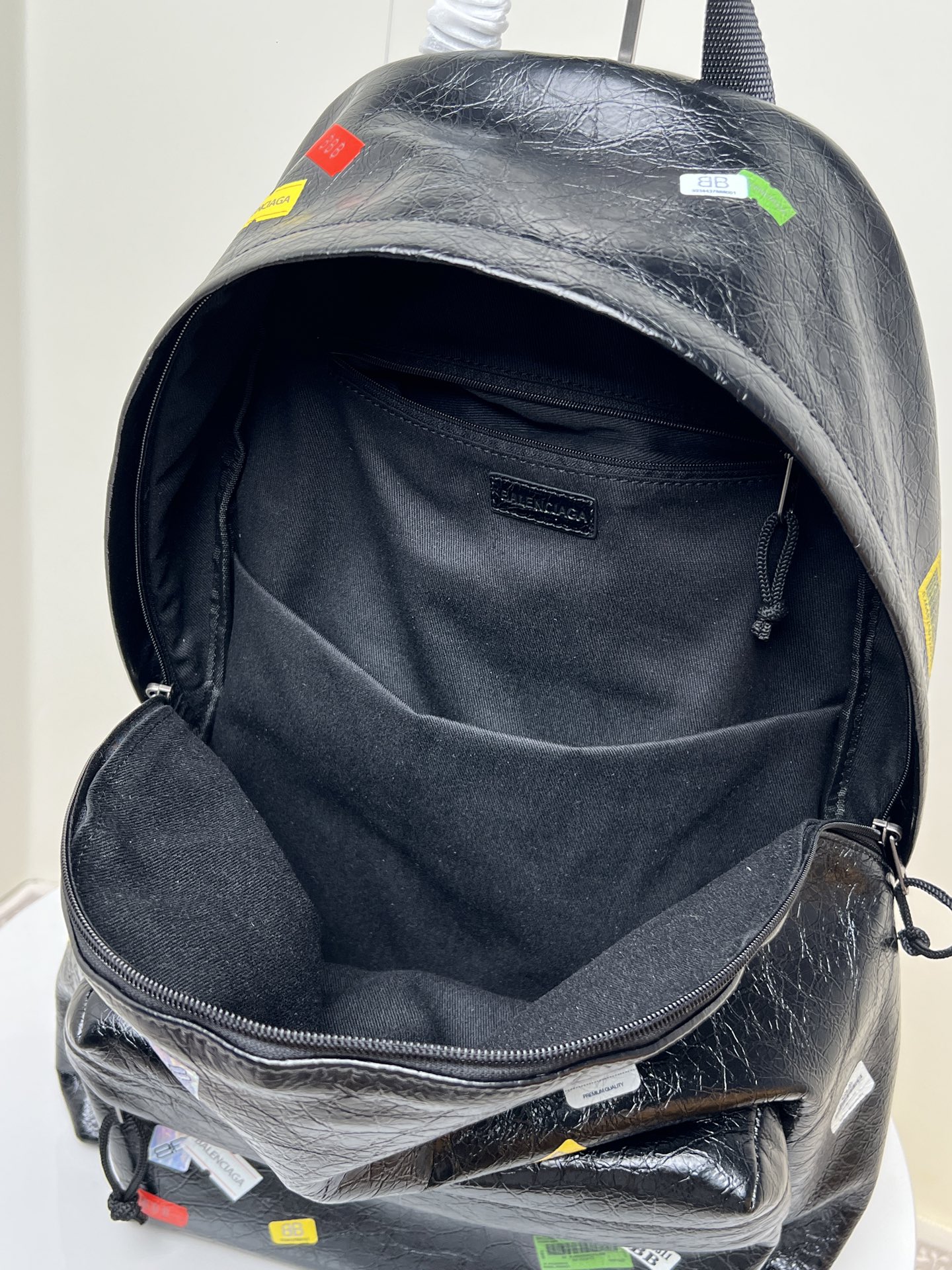 Balenciaga Style Black Leather Backpack Bags detail image 6 from source 776213