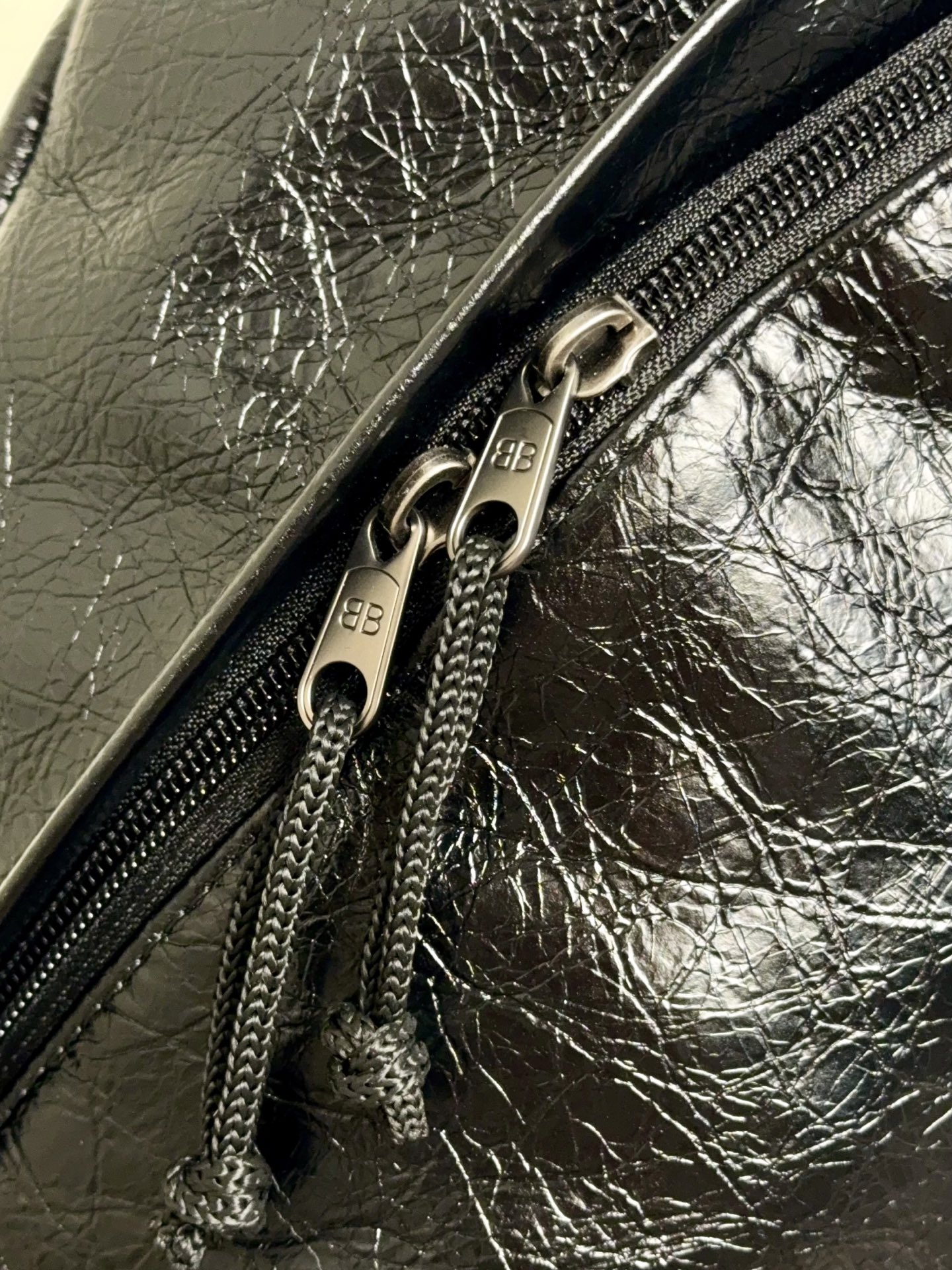 Balenciaga Style Leather Backpack Bags detail image 9 from source 776215